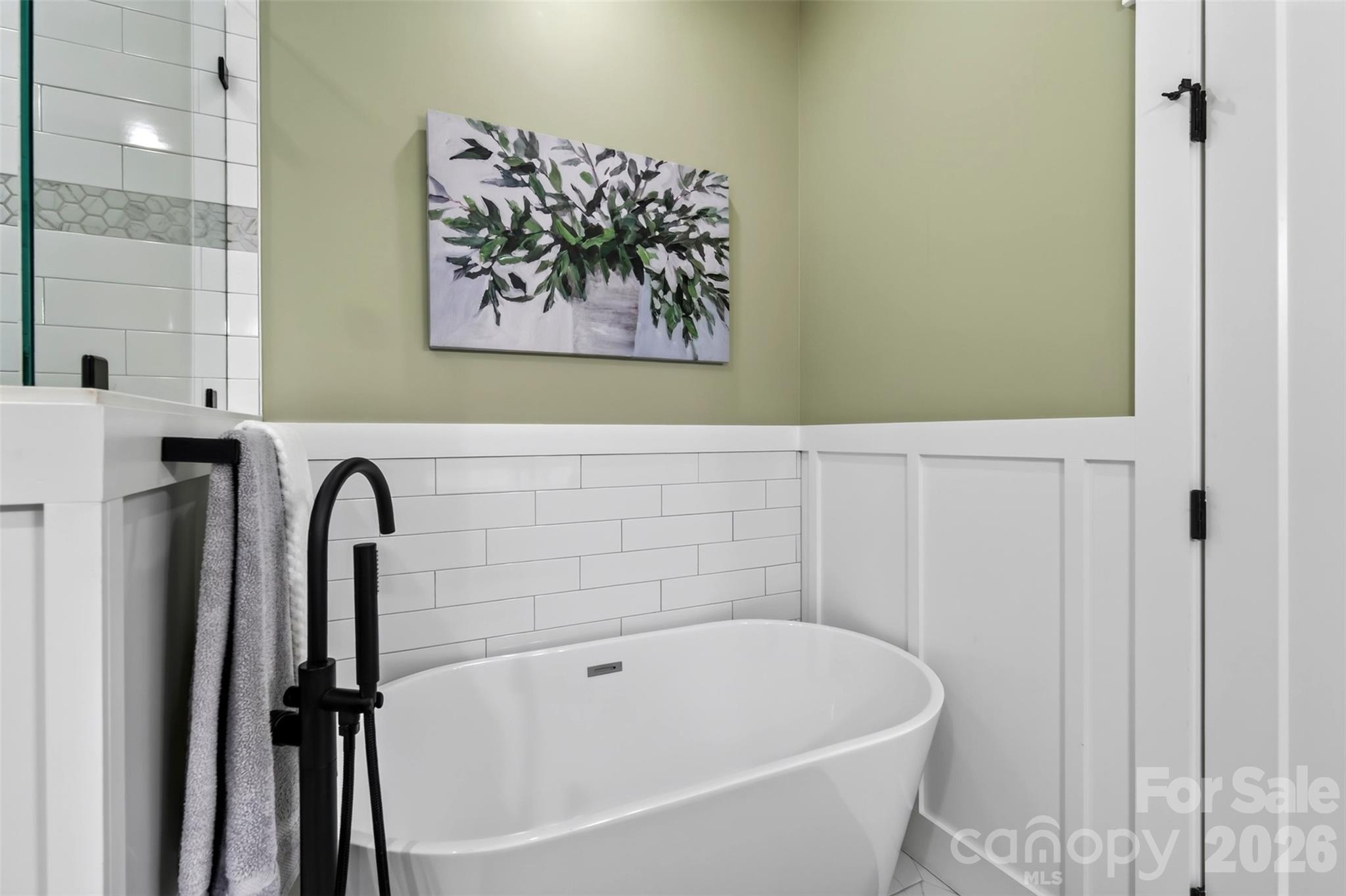 310 Magnolia Ridge Road — Swannanoa