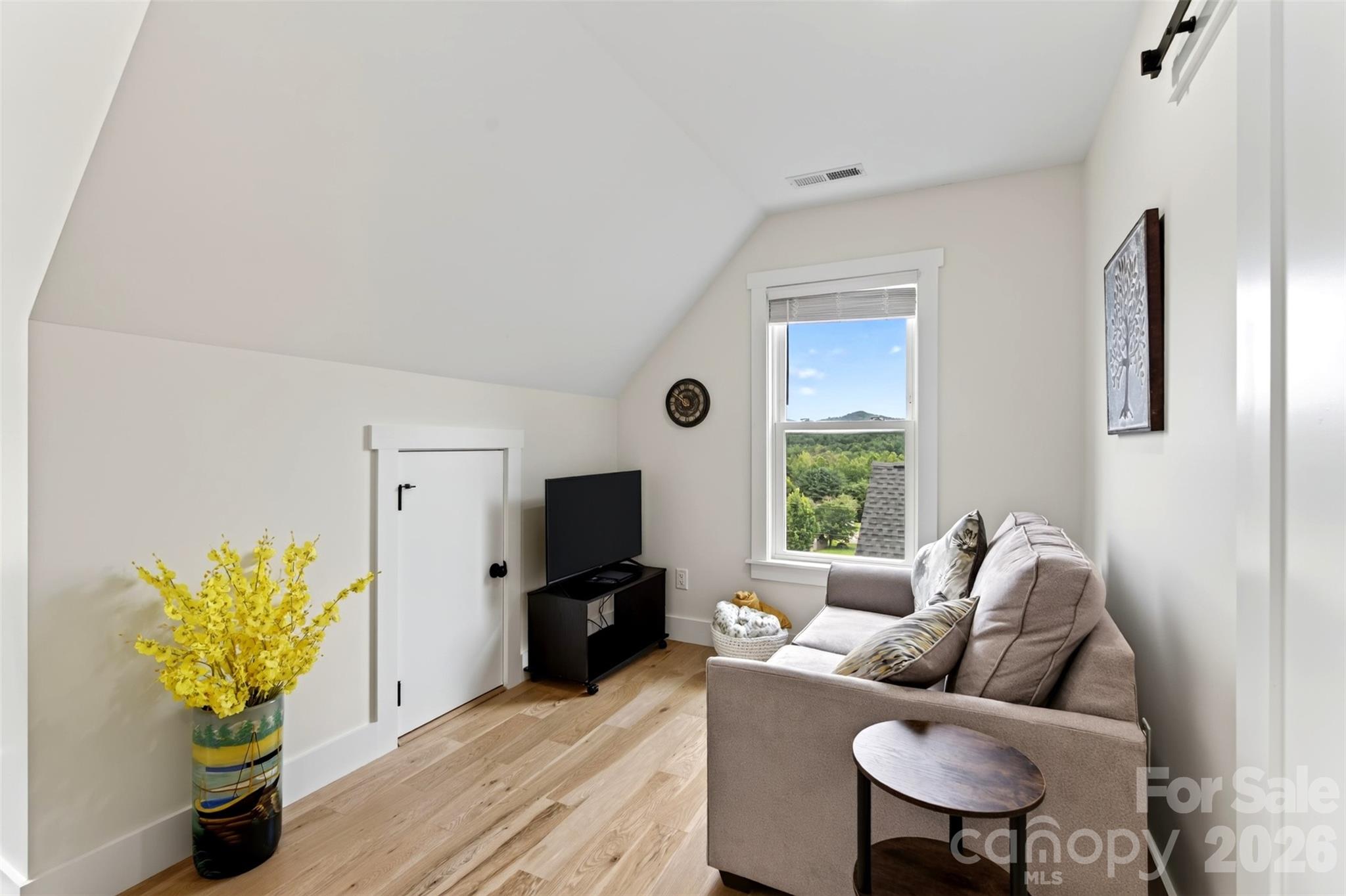 310 Magnolia Ridge Road — Swannanoa