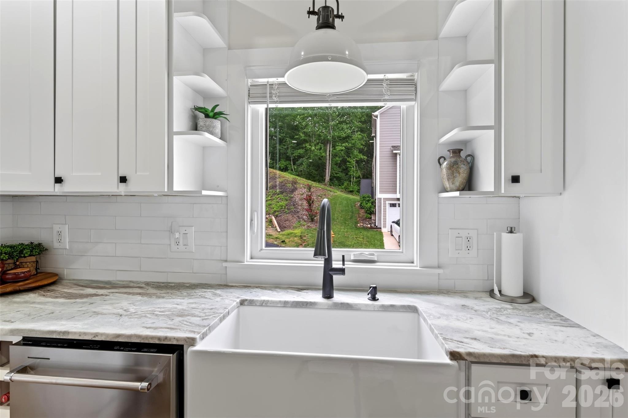 310 Magnolia Ridge Road — Swannanoa