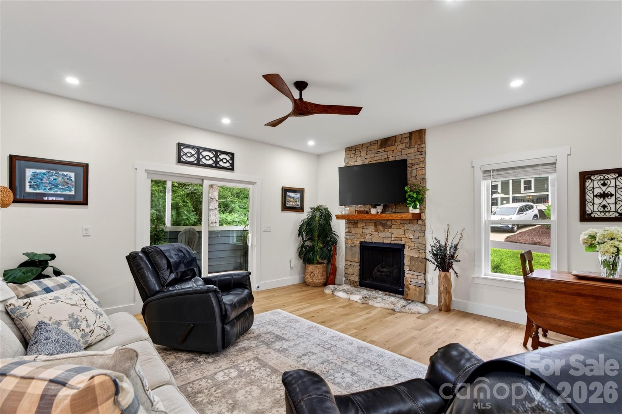 310 Magnolia Ridge Road — Swannanoa