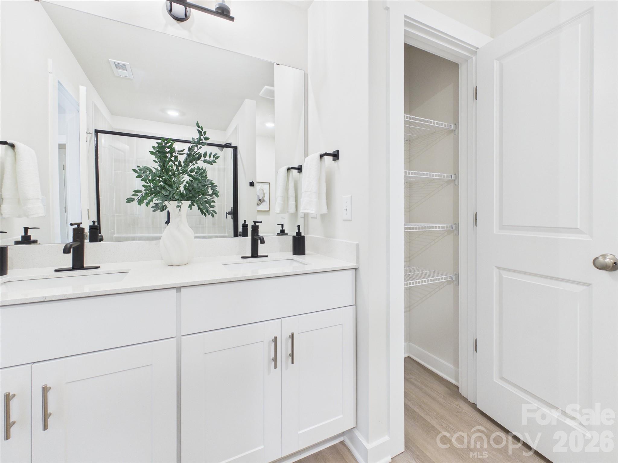 105 N Dilling Street #01 — Kings Mountain