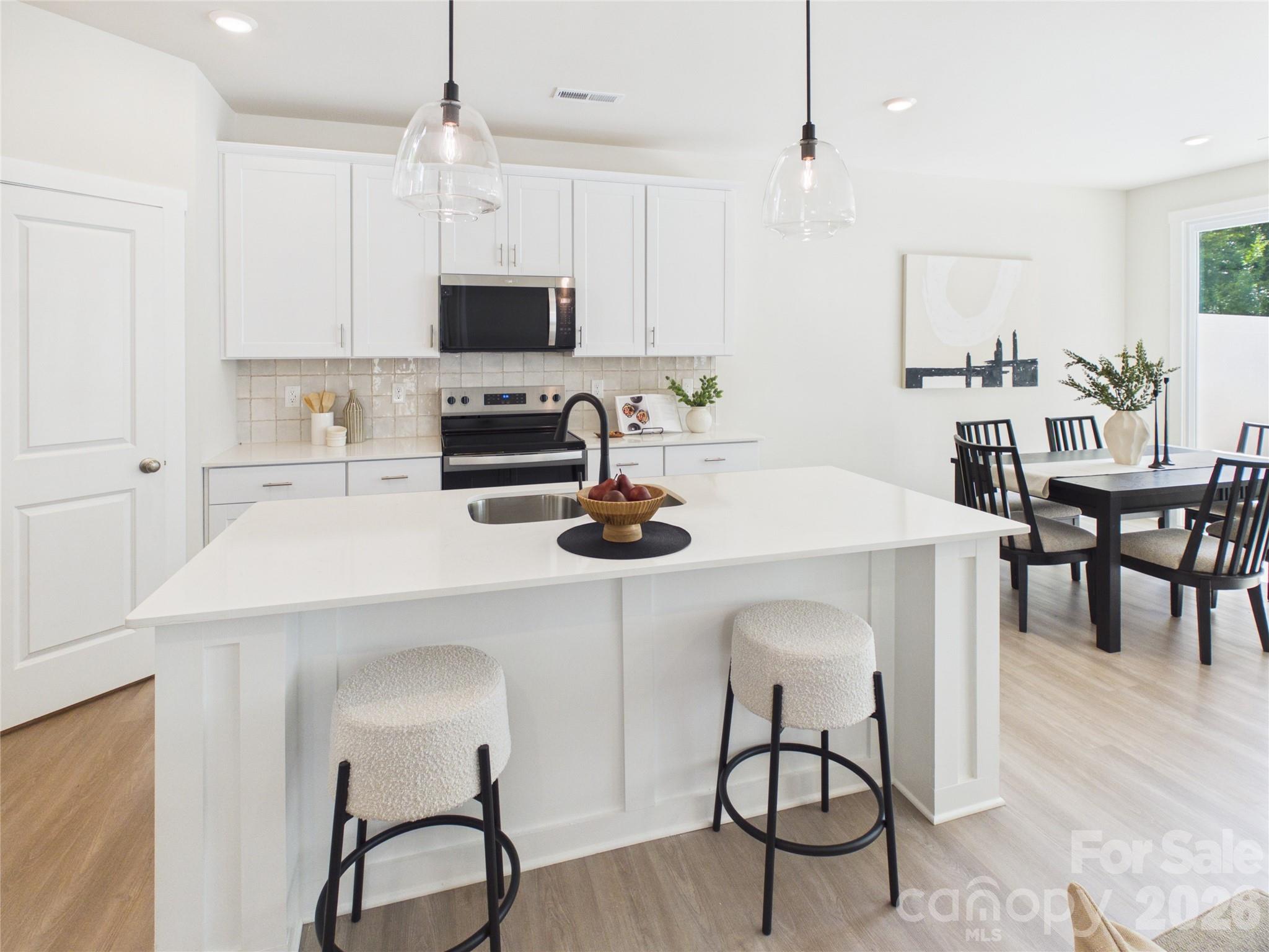 105 N Dilling Street #01 — Kings Mountain