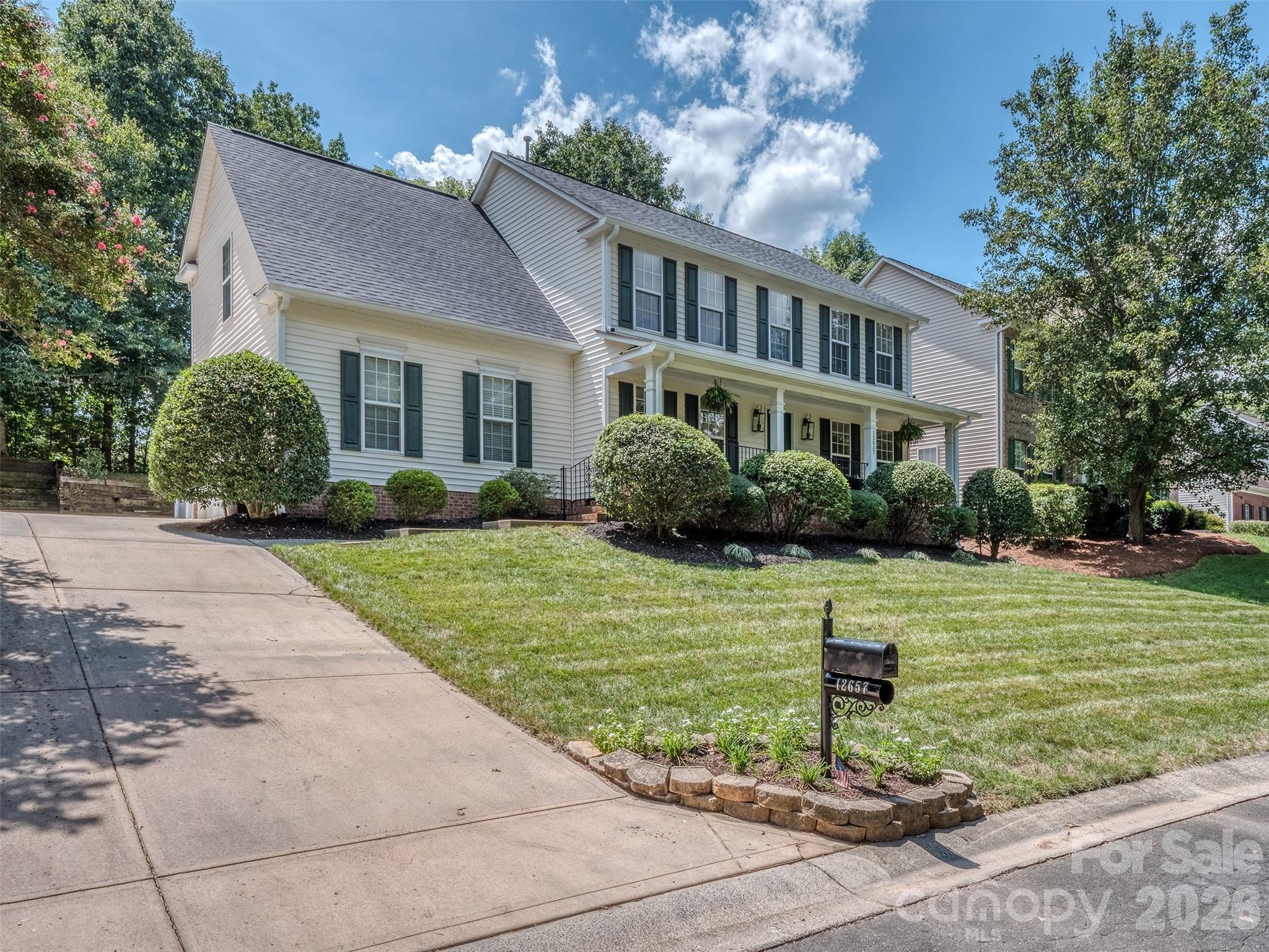 12657 Cardinal Woods Drive — Pineville