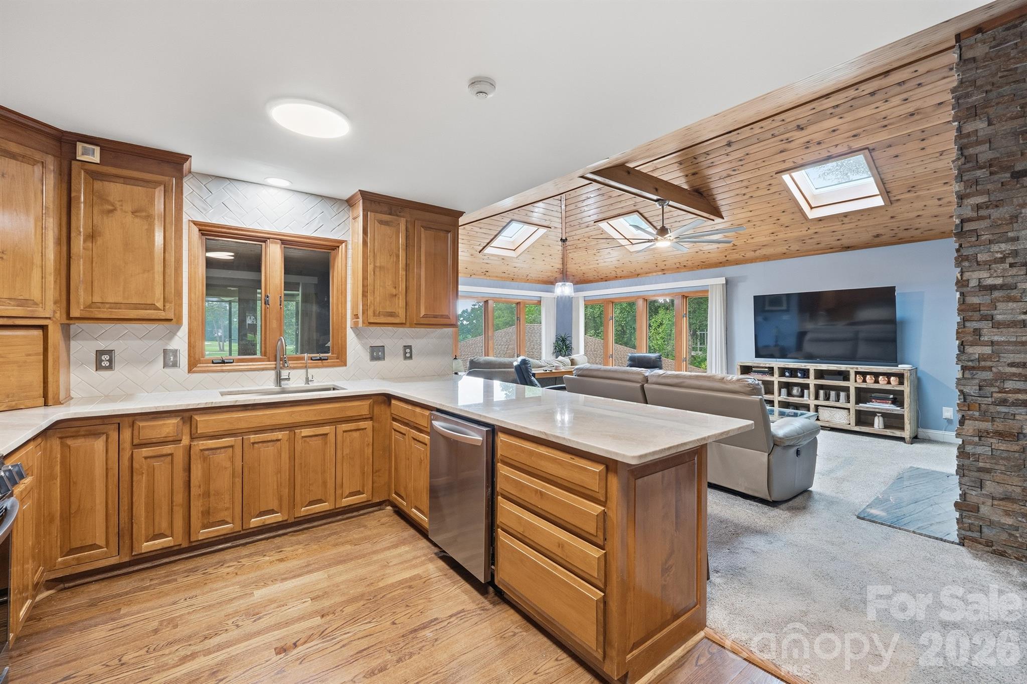 1419 Stoneyridge Drive — Charlotte