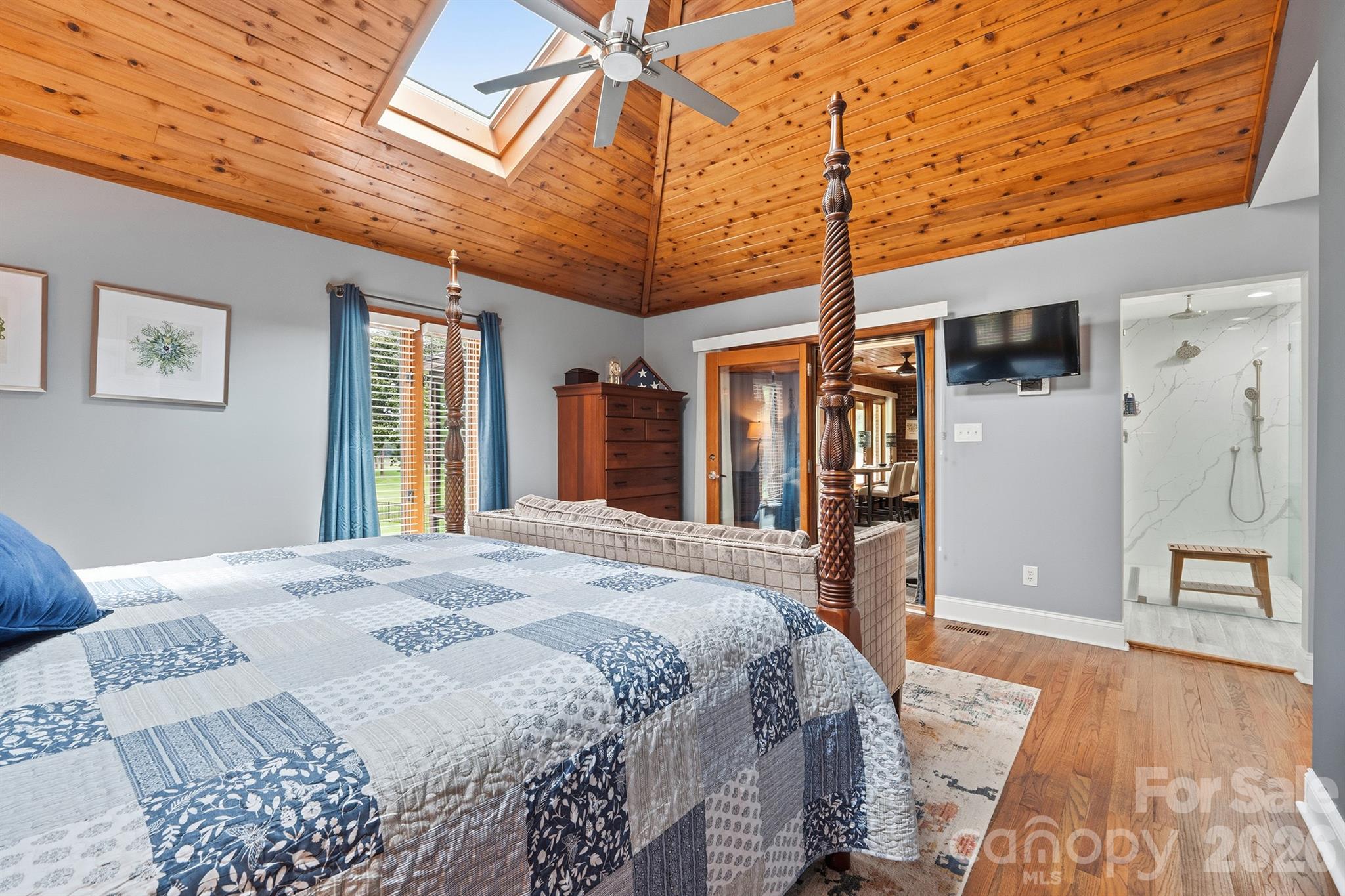 1419 Stoneyridge Drive — Charlotte