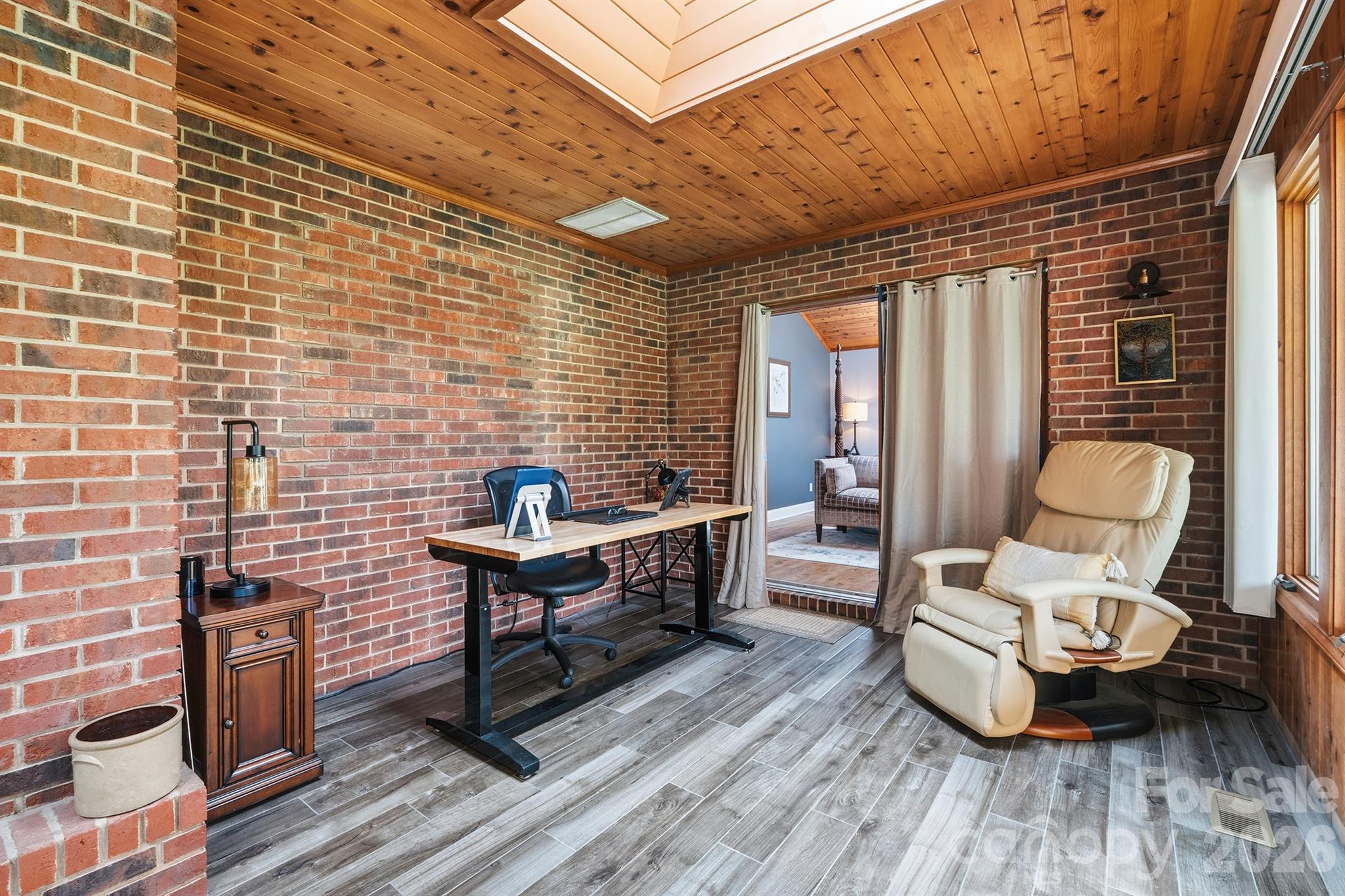 1419 Stoneyridge Drive — Charlotte