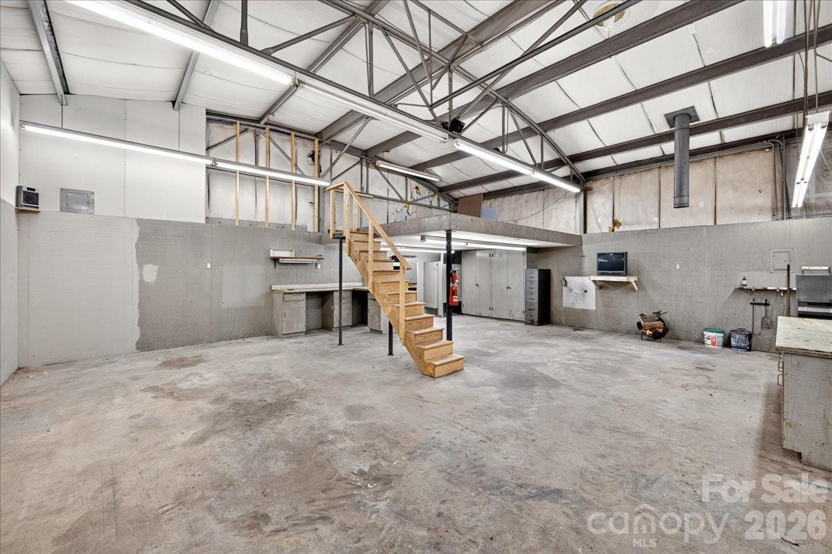 3825 Hoodridge Lane — Charlotte
