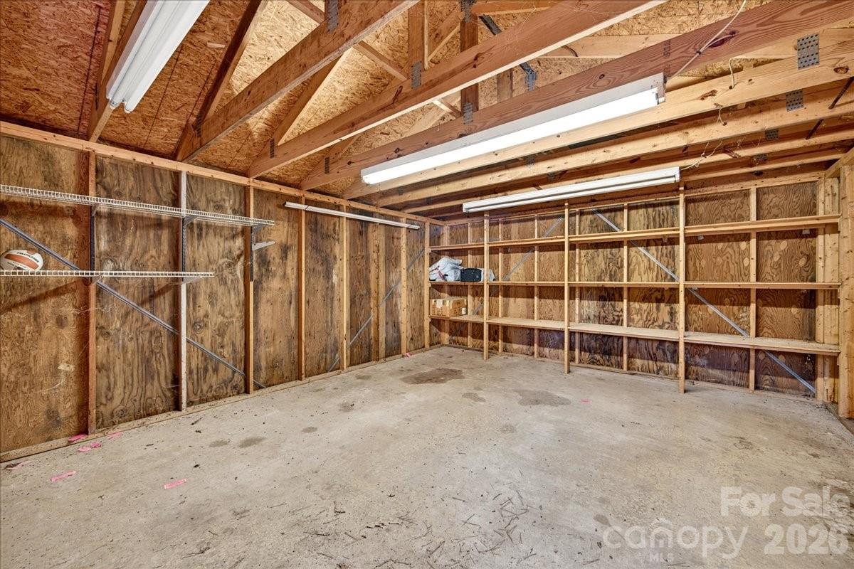 3825 Hoodridge Lane — Charlotte