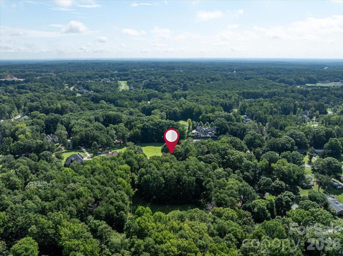 3825 Hoodridge Lane — Charlotte