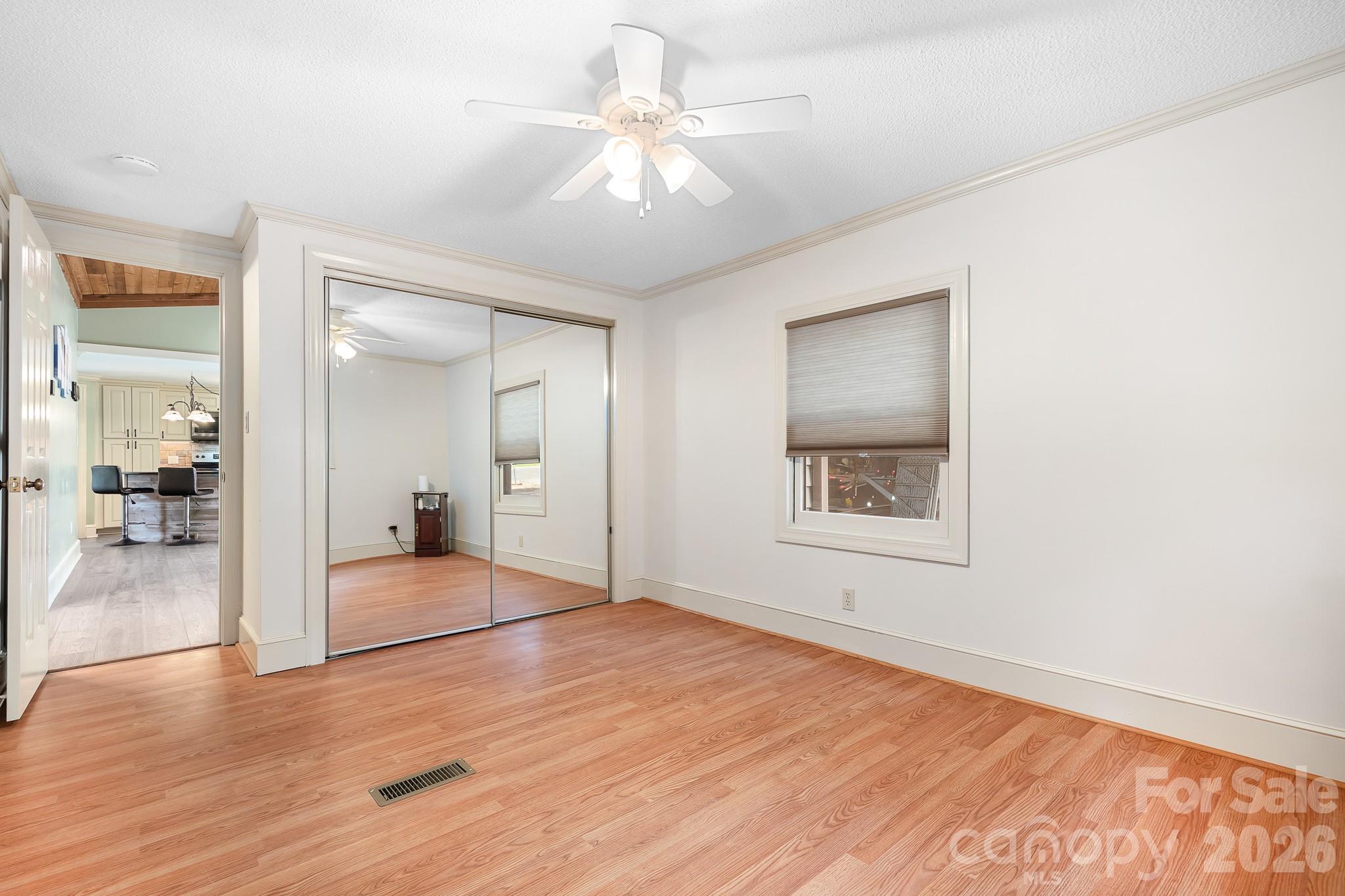 7224 Right Angle Street — Sherrills Ford
