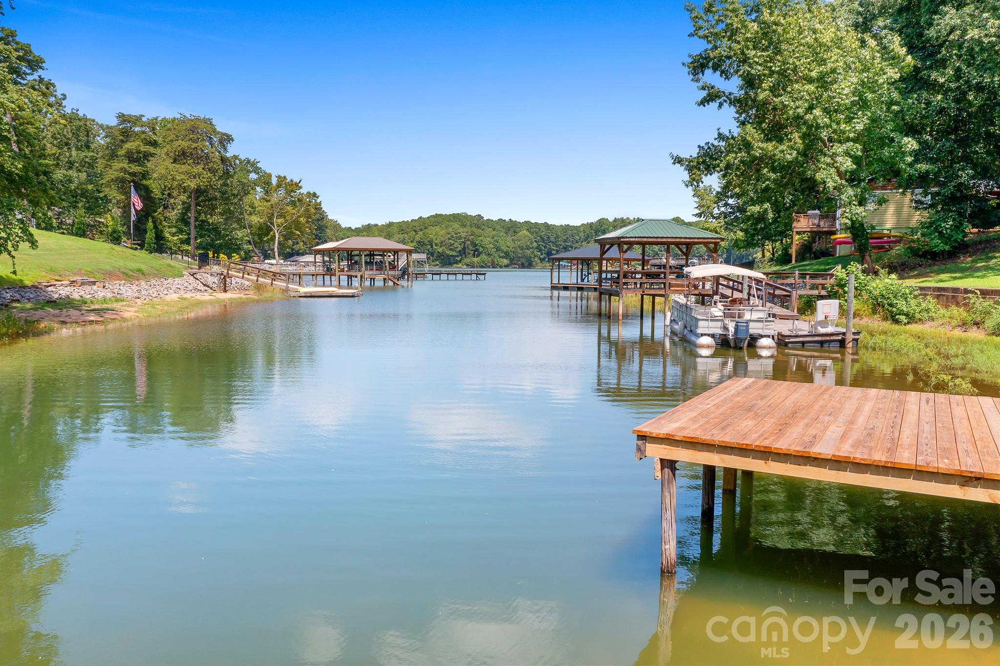 7224 Right Angle Street — Sherrills Ford