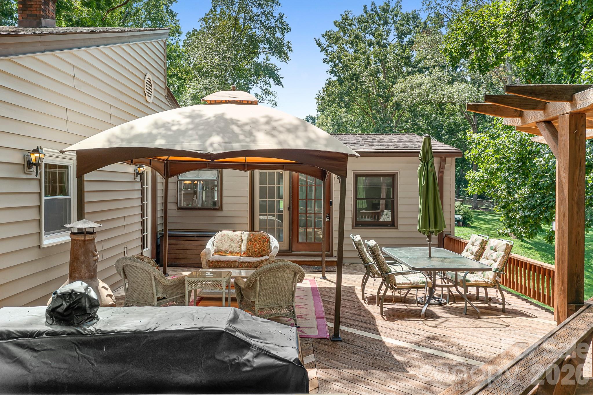 7224 Right Angle Street — Sherrills Ford