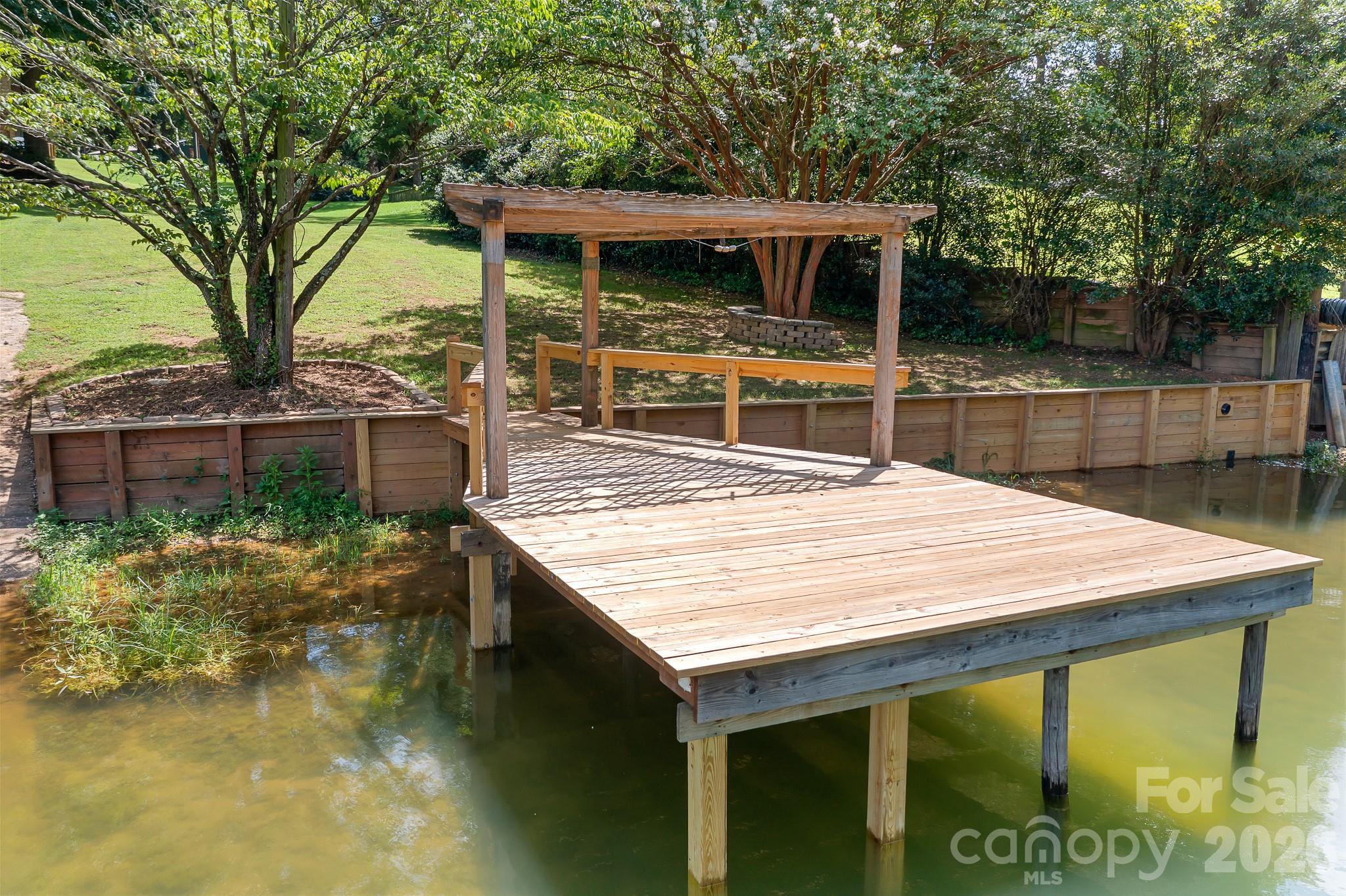 7224 Right Angle Street — Sherrills Ford