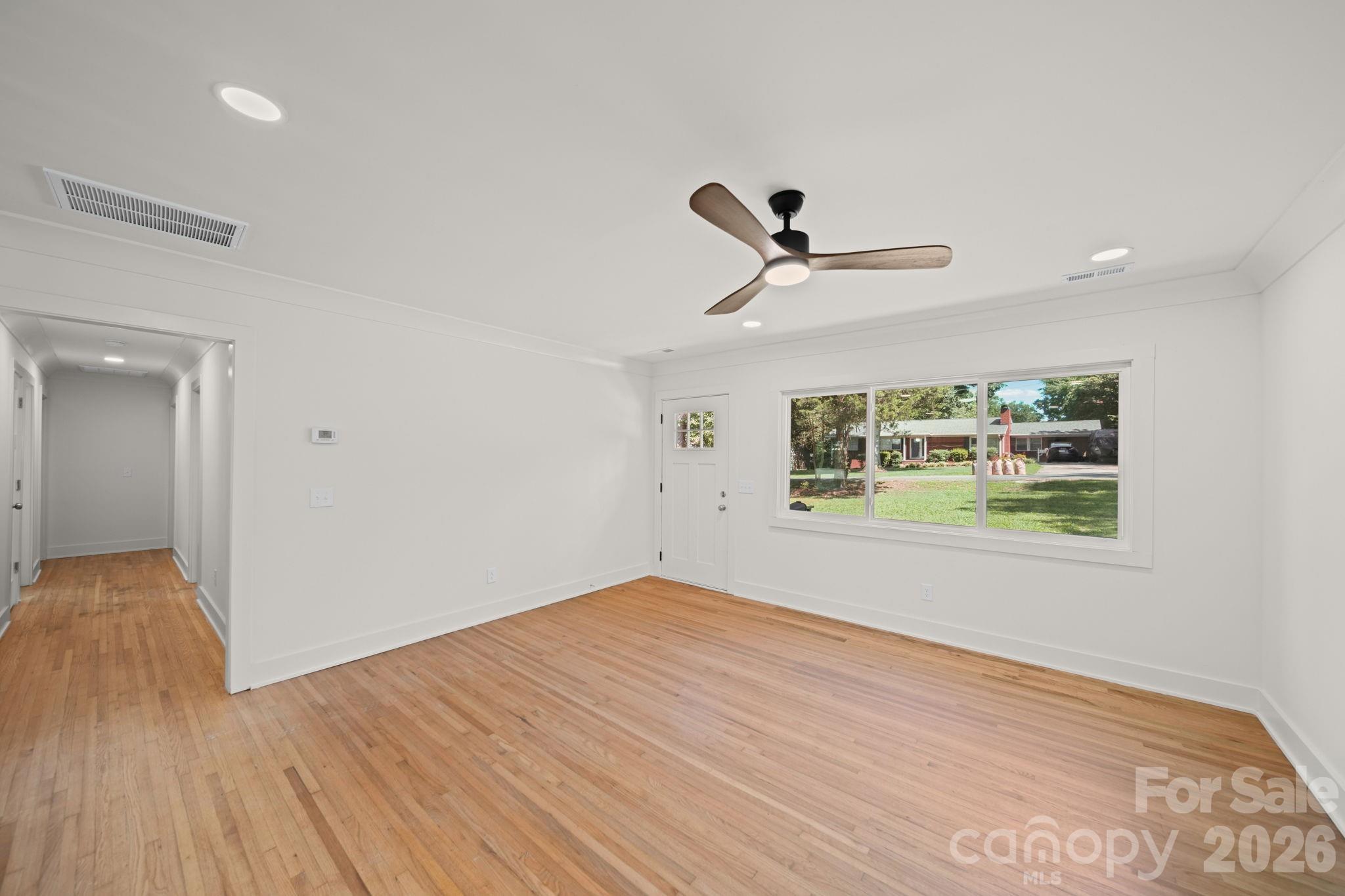 1041 Watts Drive — Charlotte