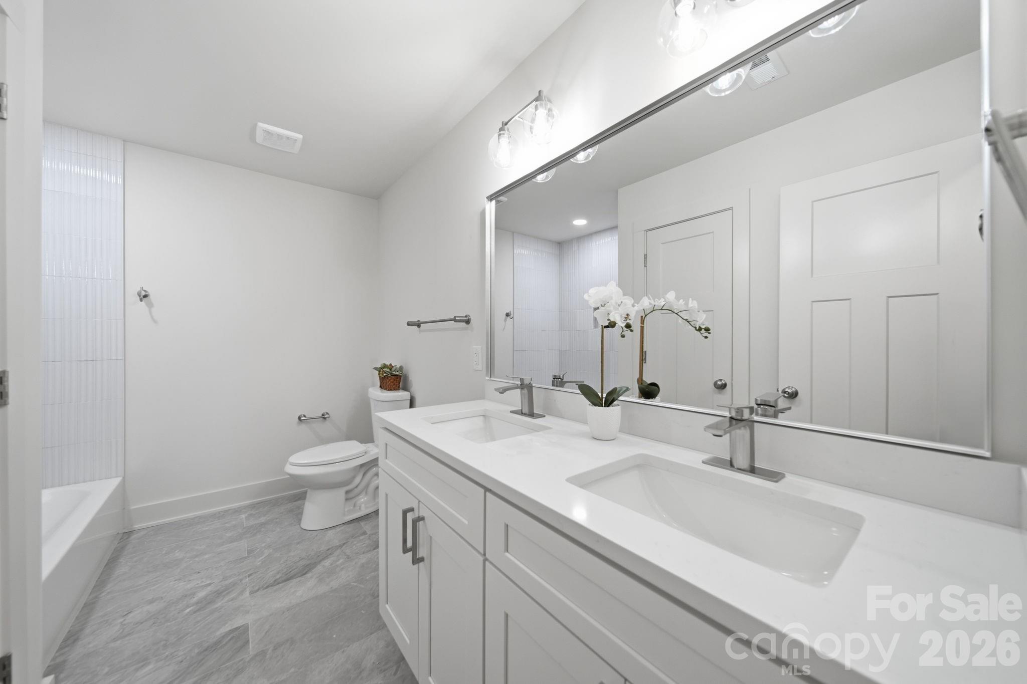 1041 Watts Drive — Charlotte