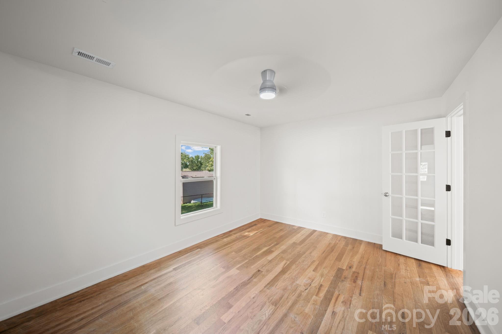 1041 Watts Drive — Charlotte