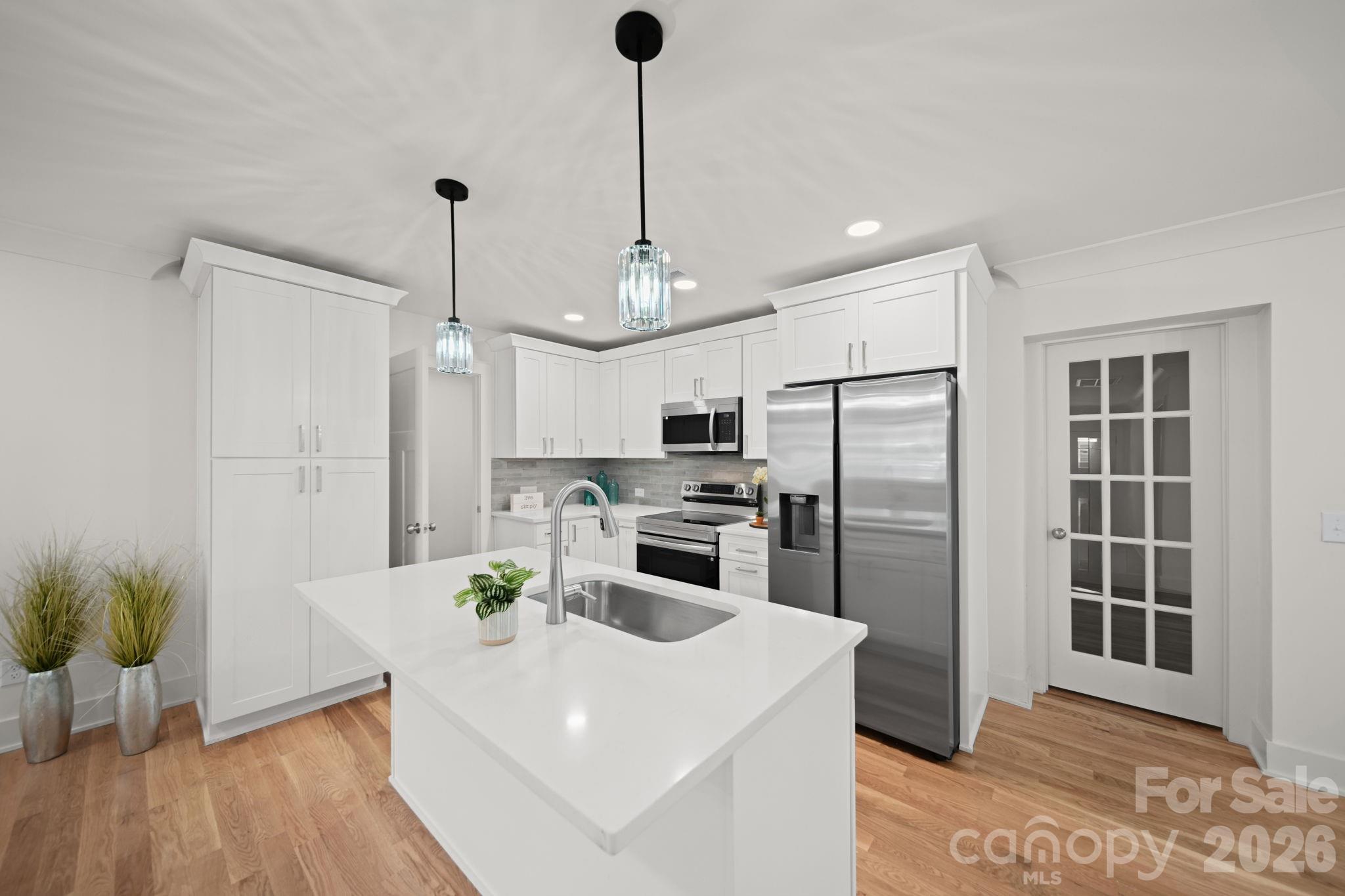 1041 Watts Drive — Charlotte