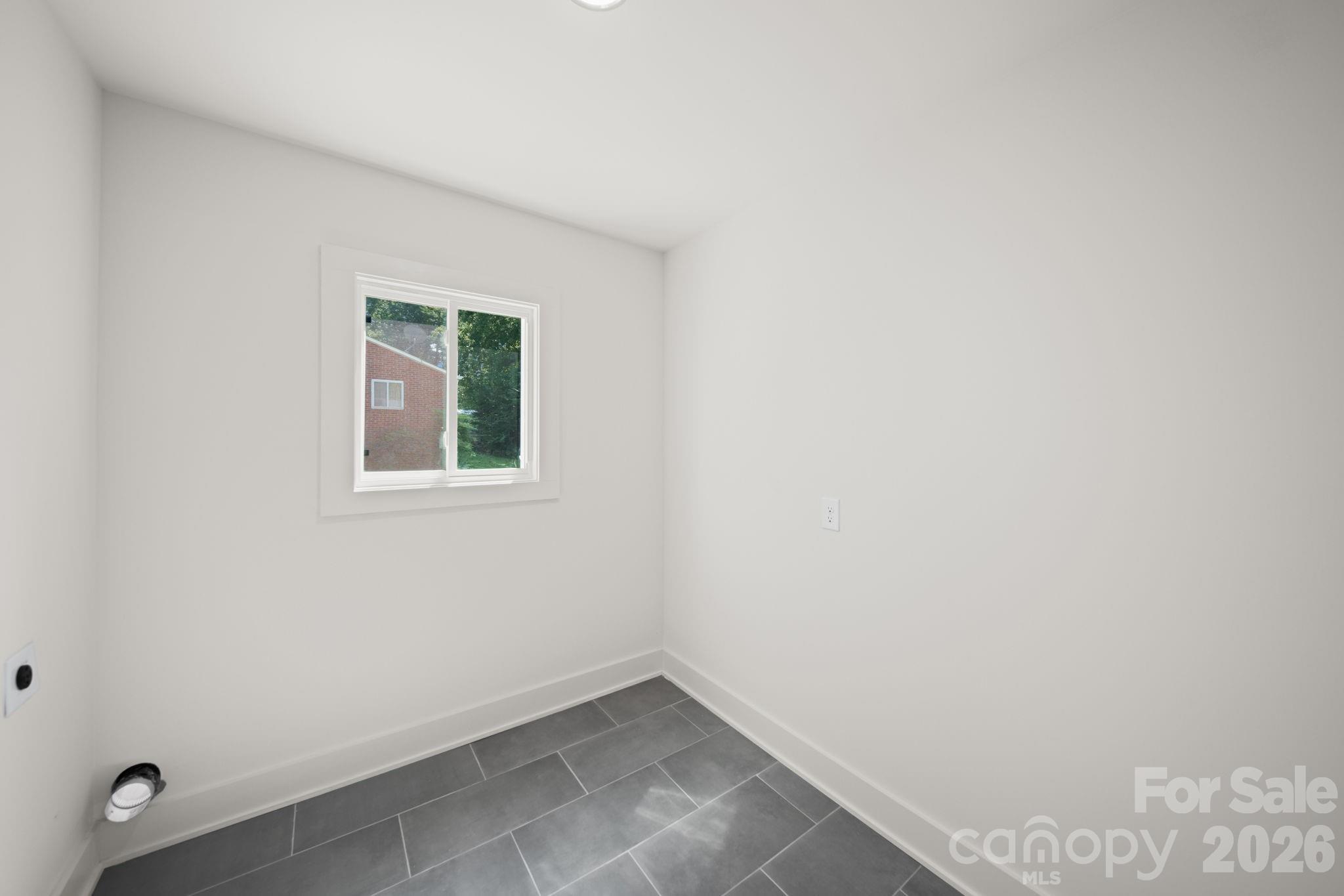 1041 Watts Drive — Charlotte