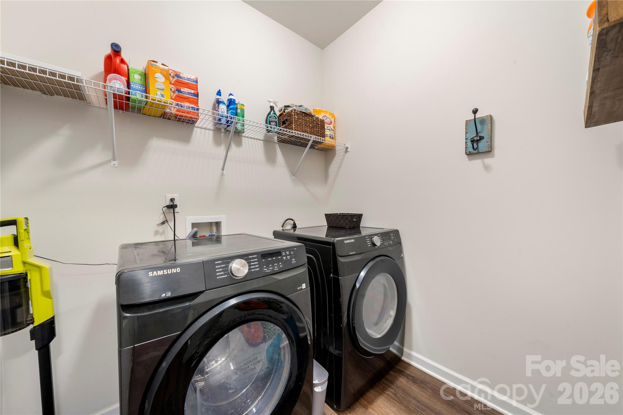 3229 Creek Bend Court — Sherrills Ford