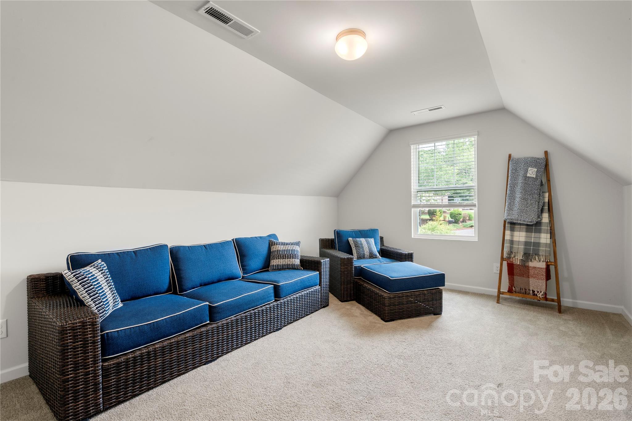 3229 Creek Bend Court — Sherrills Ford