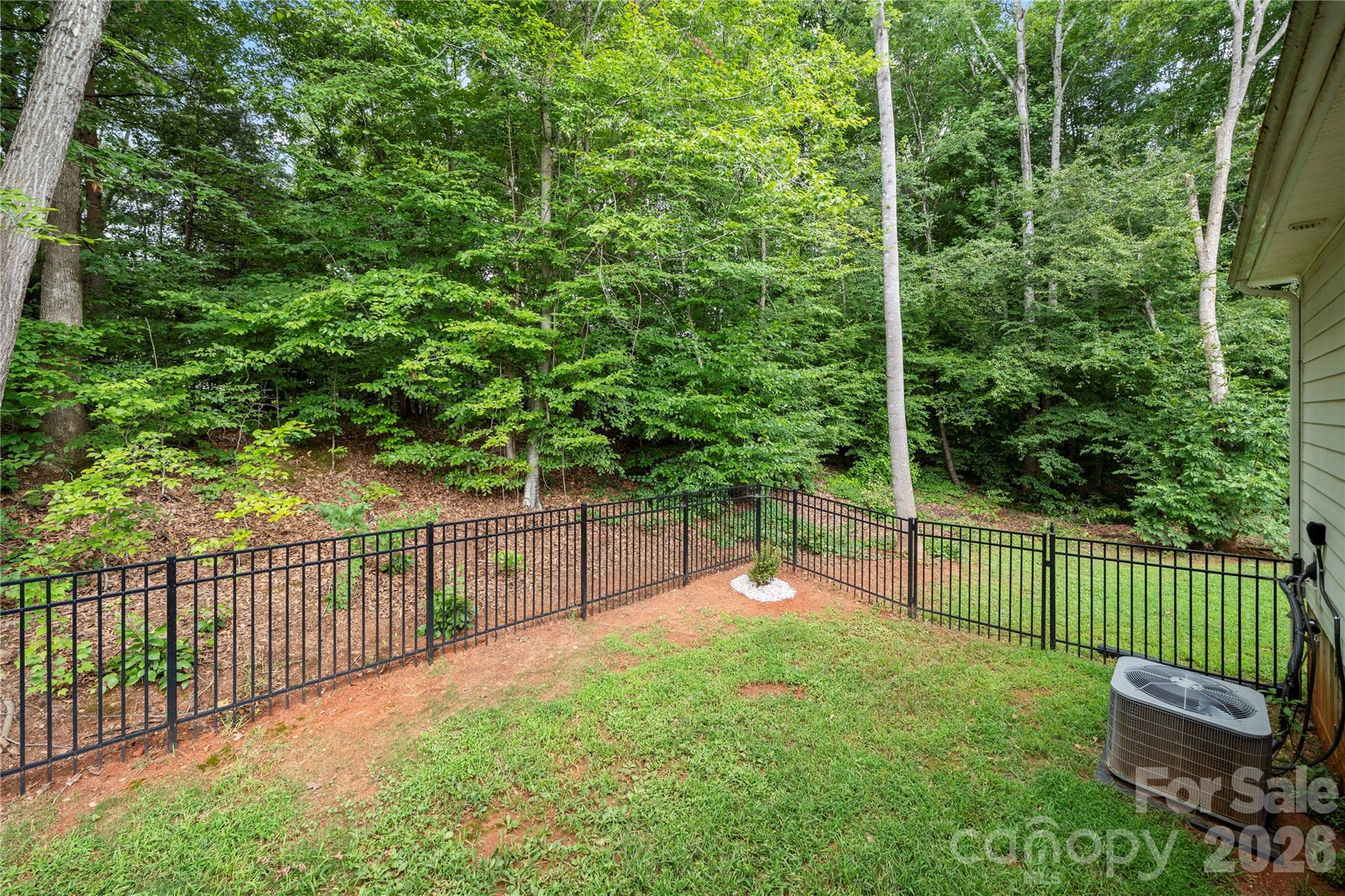 3229 Creek Bend Court — Sherrills Ford