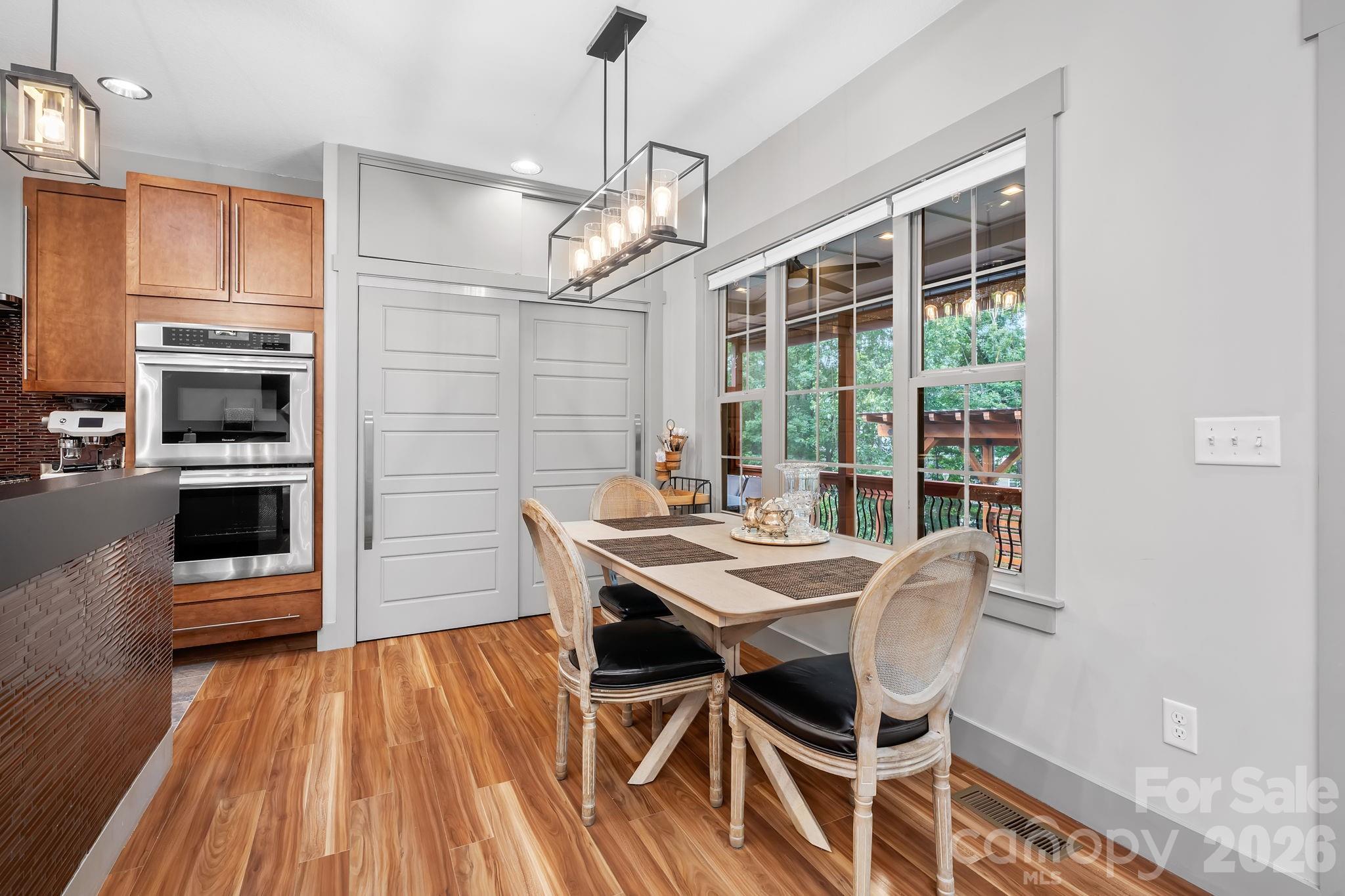 38 Little Forest Drive — Asheville