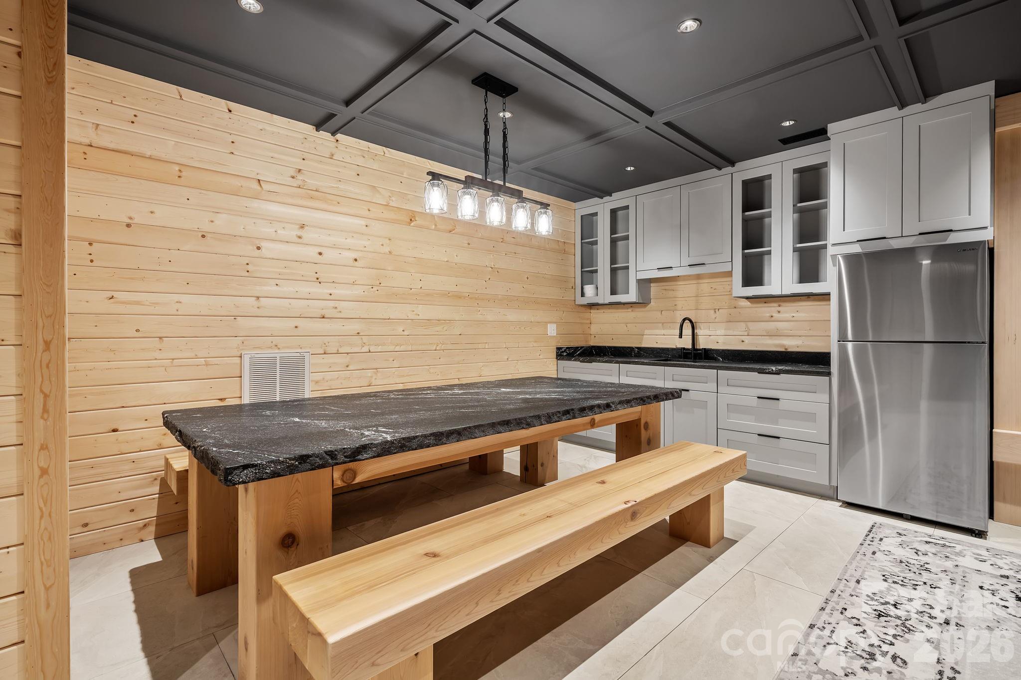 38 Little Forest Drive — Asheville