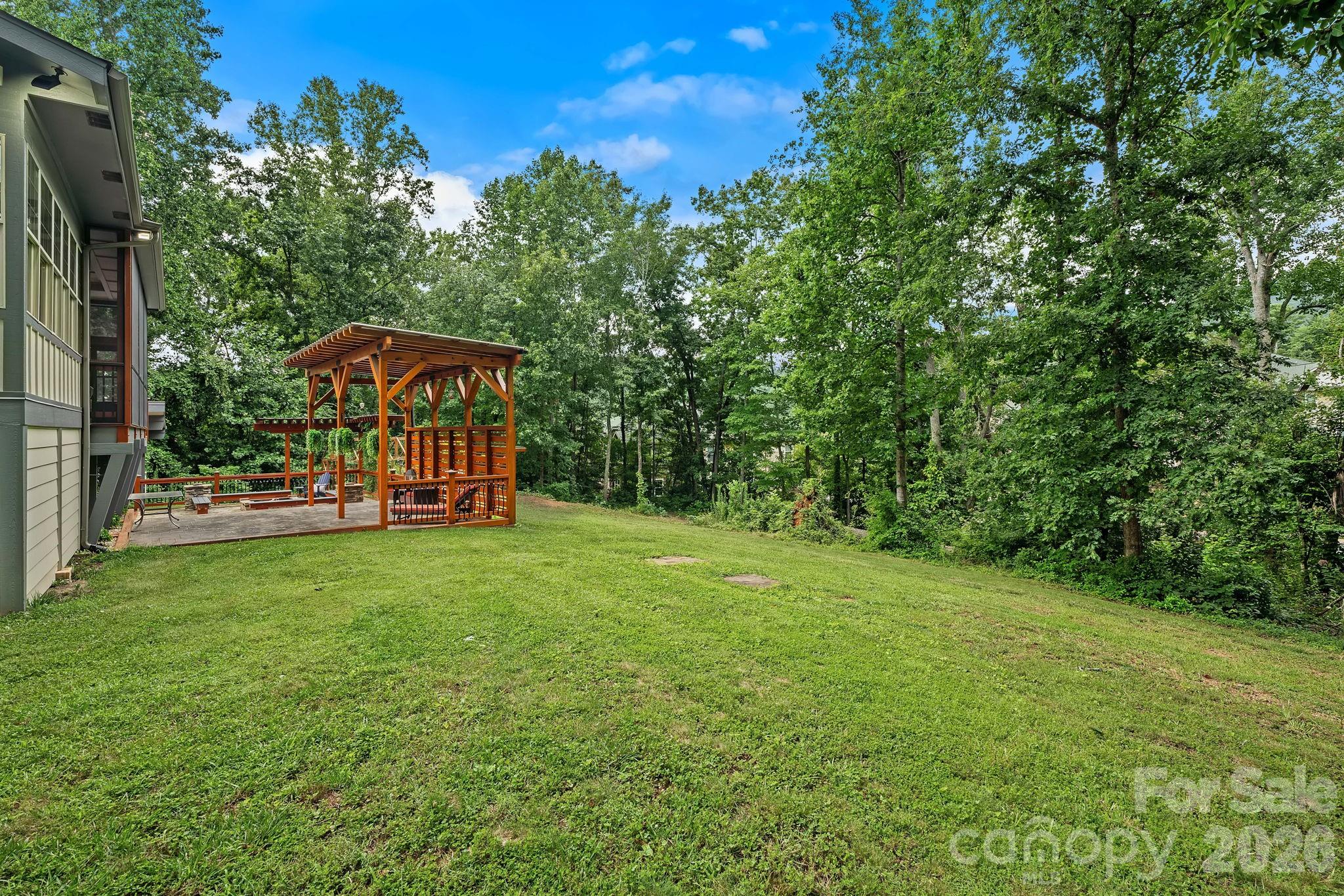 38 Little Forest Drive — Asheville