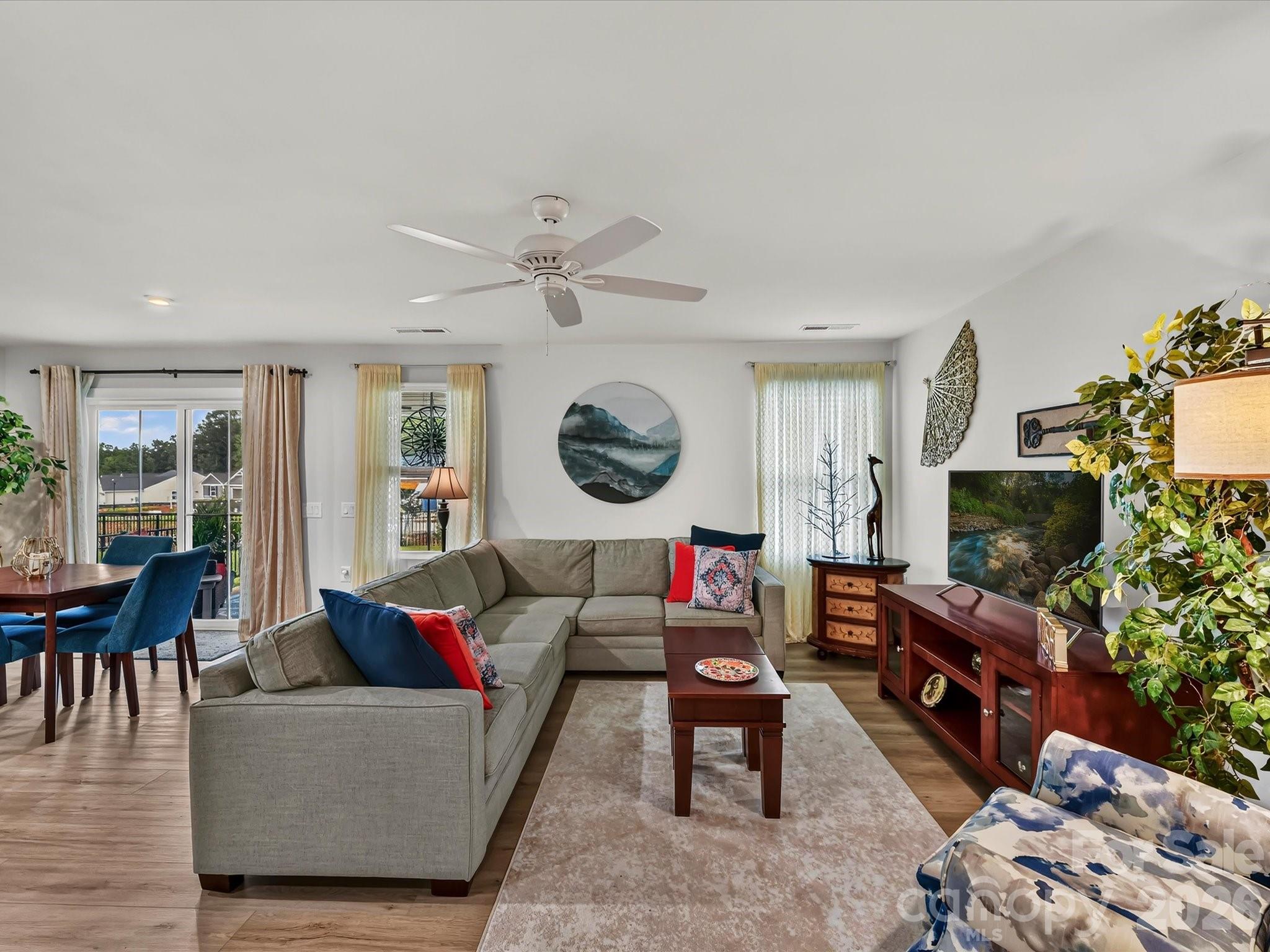 557 Nesbe Street — Lancaster