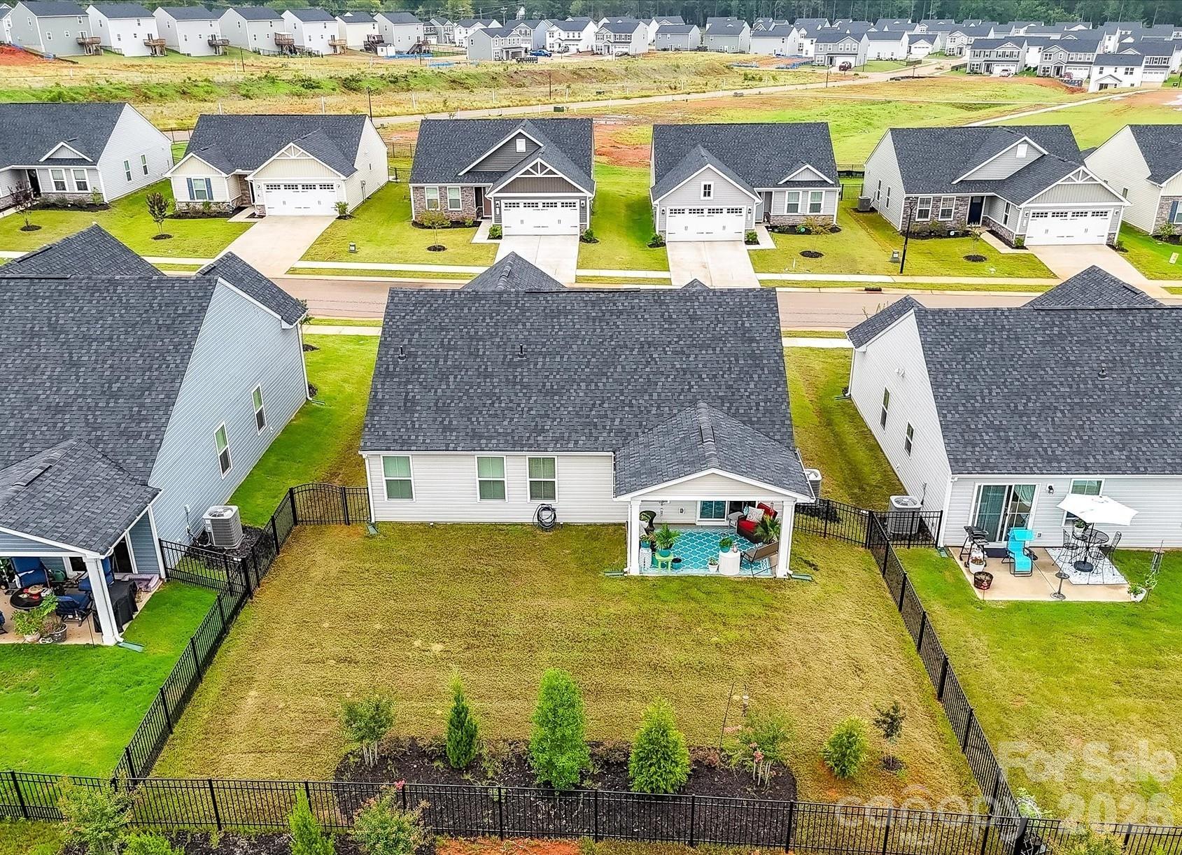 557 Nesbe Street — Lancaster