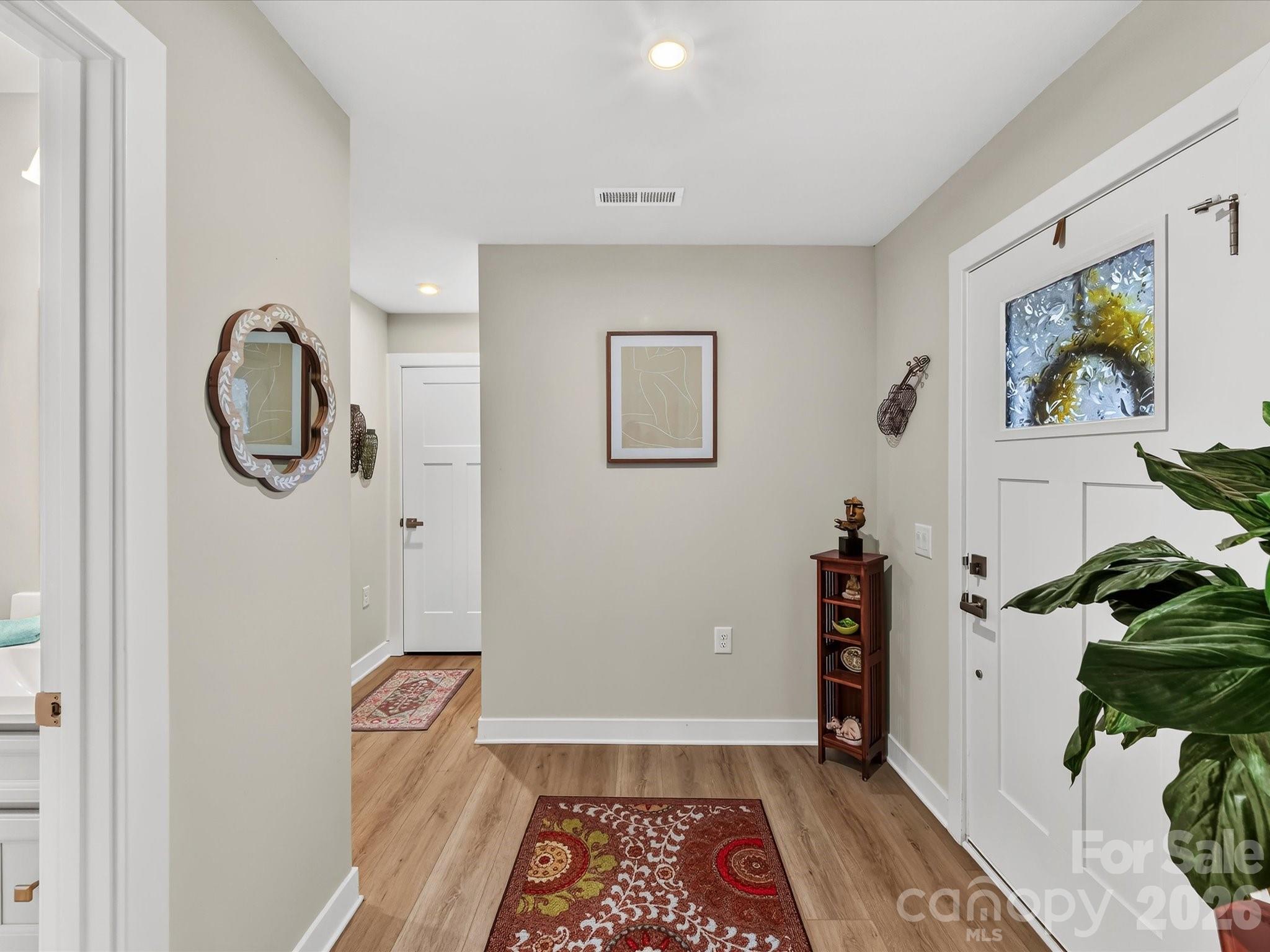 557 Nesbe Street — Lancaster