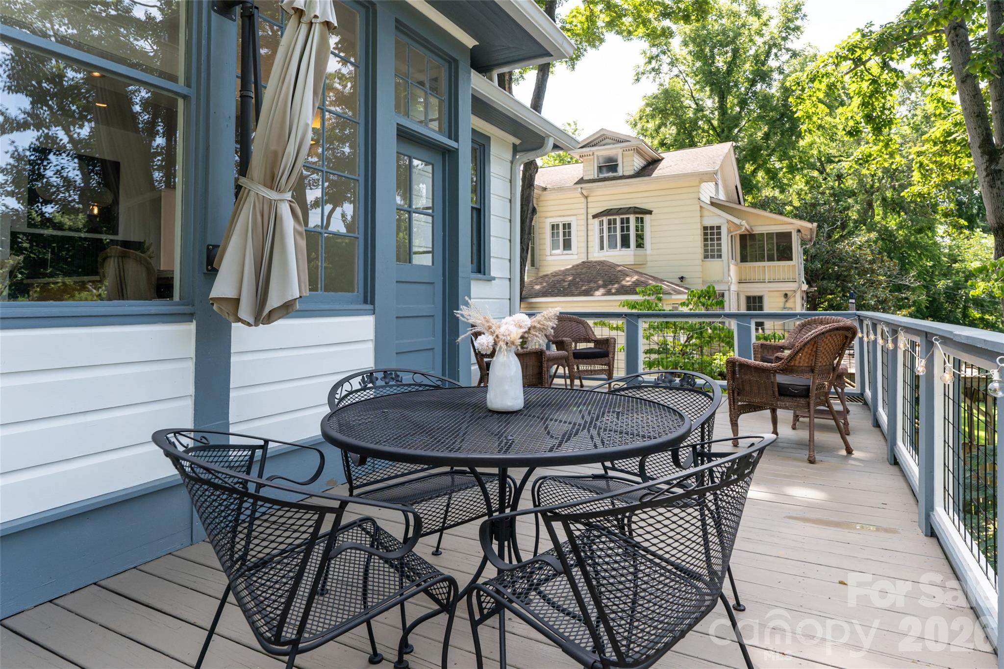 142 Edwin Place — Asheville