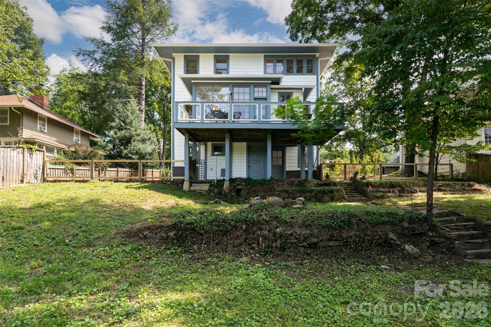 142 Edwin Place — Asheville