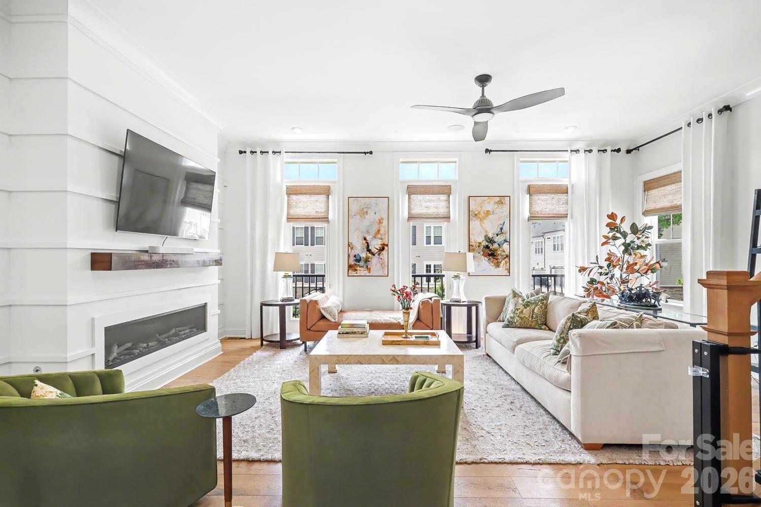 2505 Kenmore Avenue — Charlotte