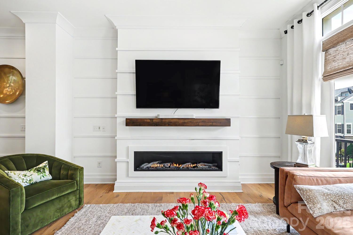 2505 Kenmore Avenue — Charlotte