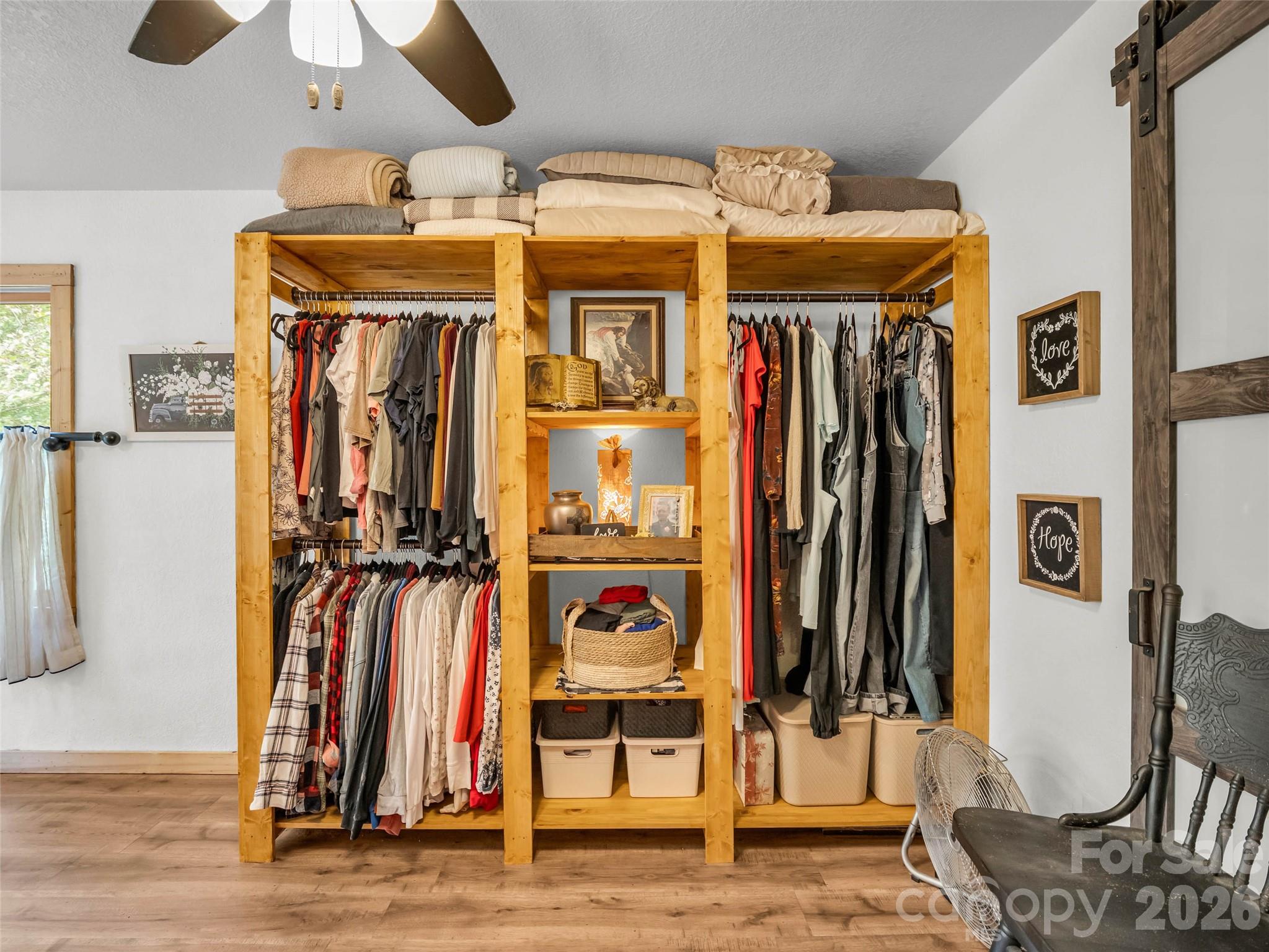 412 Whitestone Circle — Union Mills