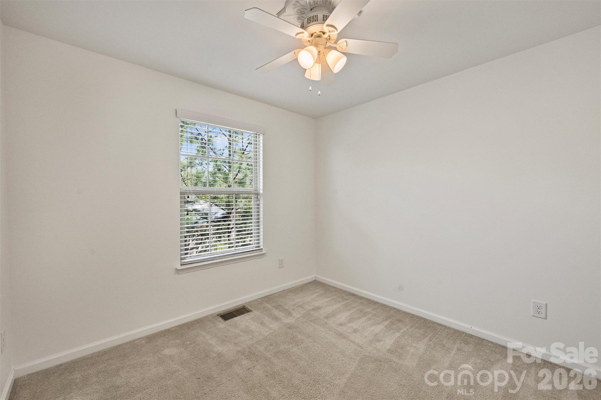 1317 Queen Lyon Court — Charlotte