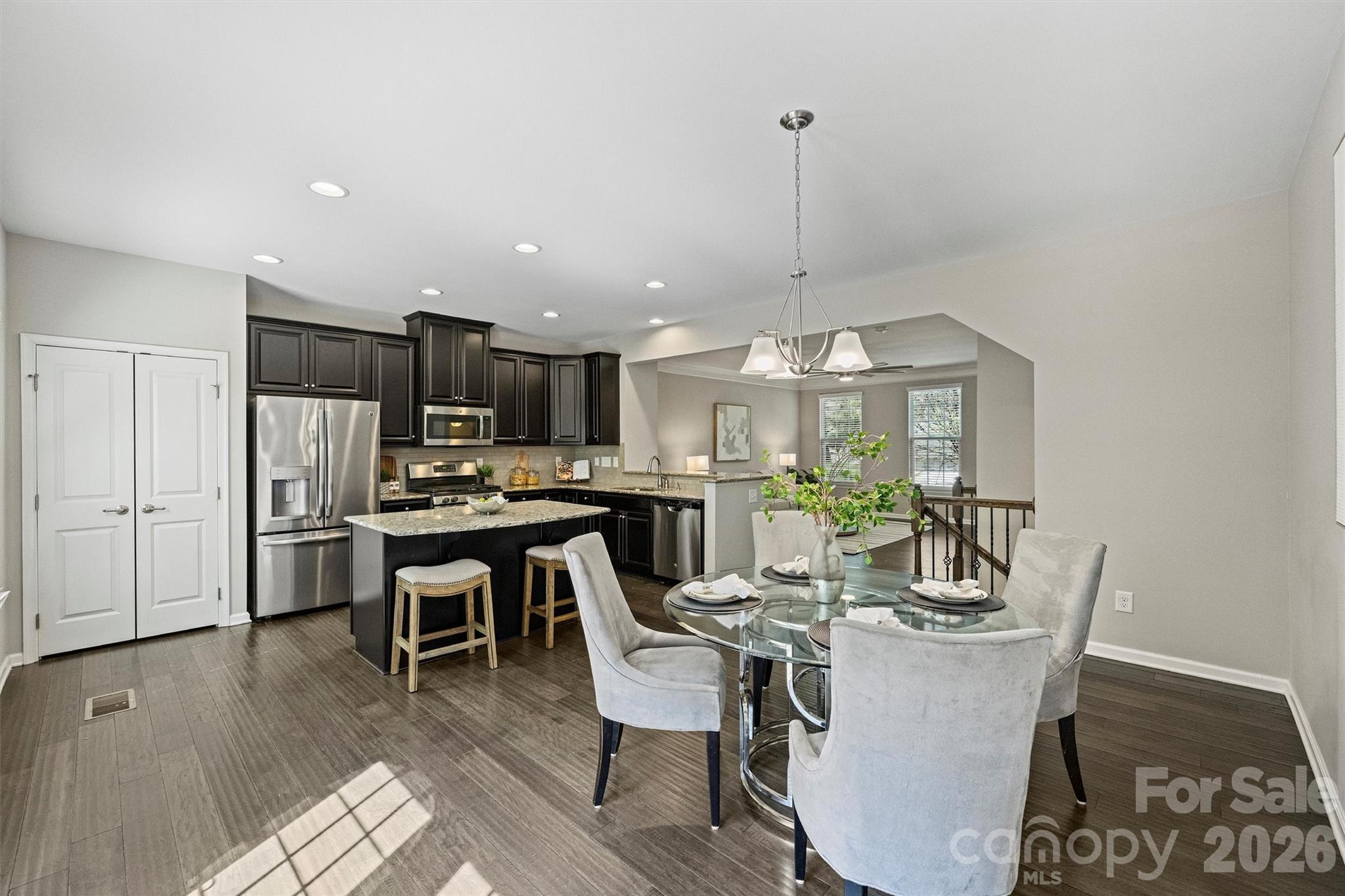 1317 Queen Lyon Court — Charlotte