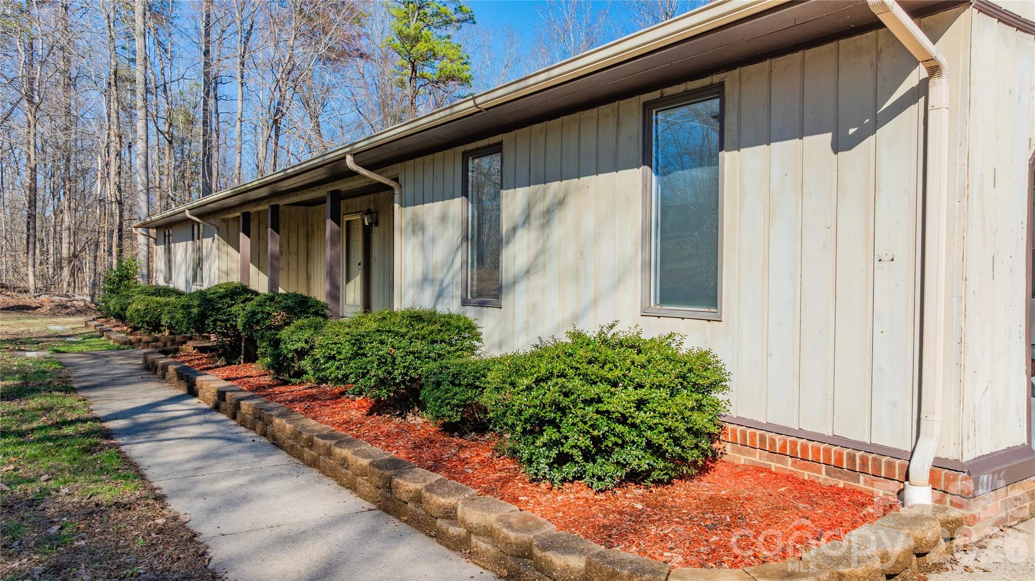 682 Cecil Street — Thomasville
