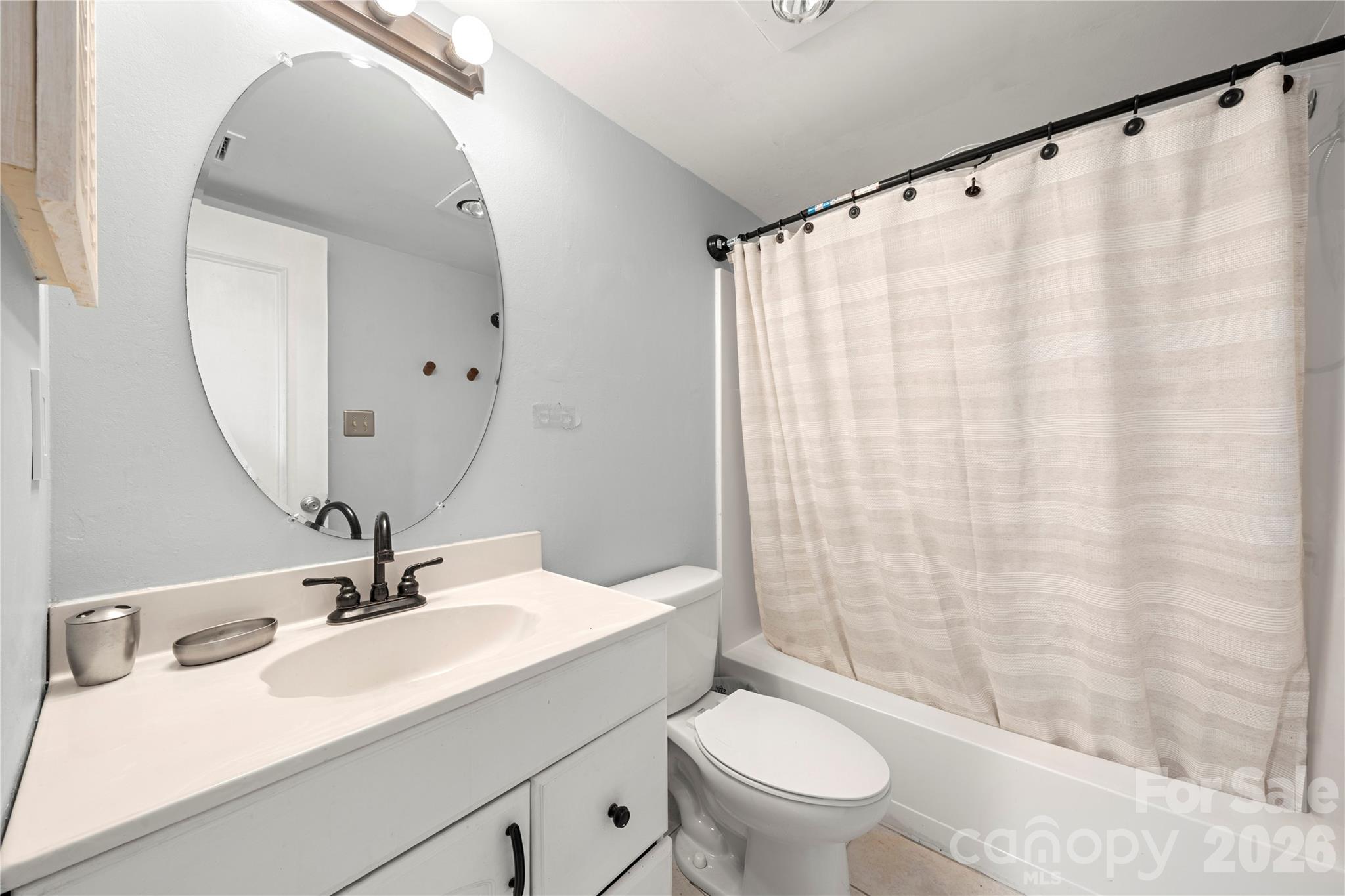 222 Riverview Terrace — Lake Wylie