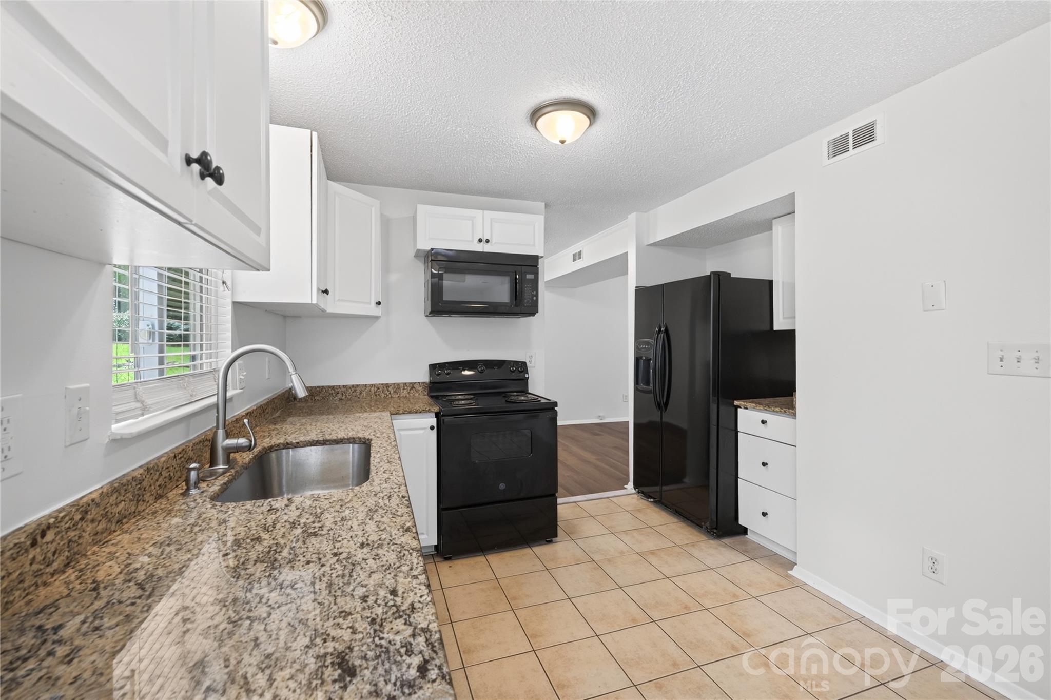 9524 Robert Burns Court — Charlotte