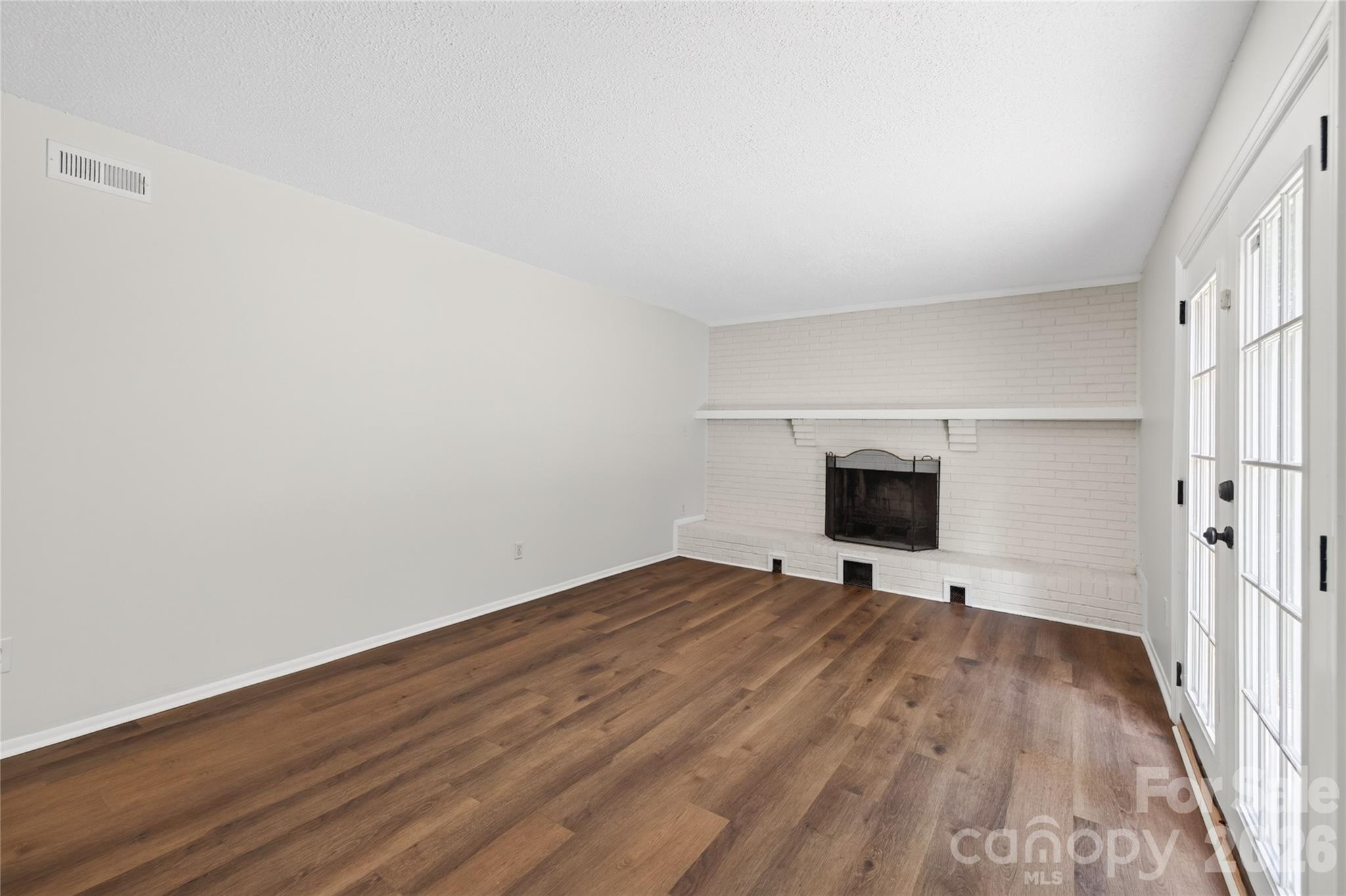 9524 Robert Burns Court — Charlotte