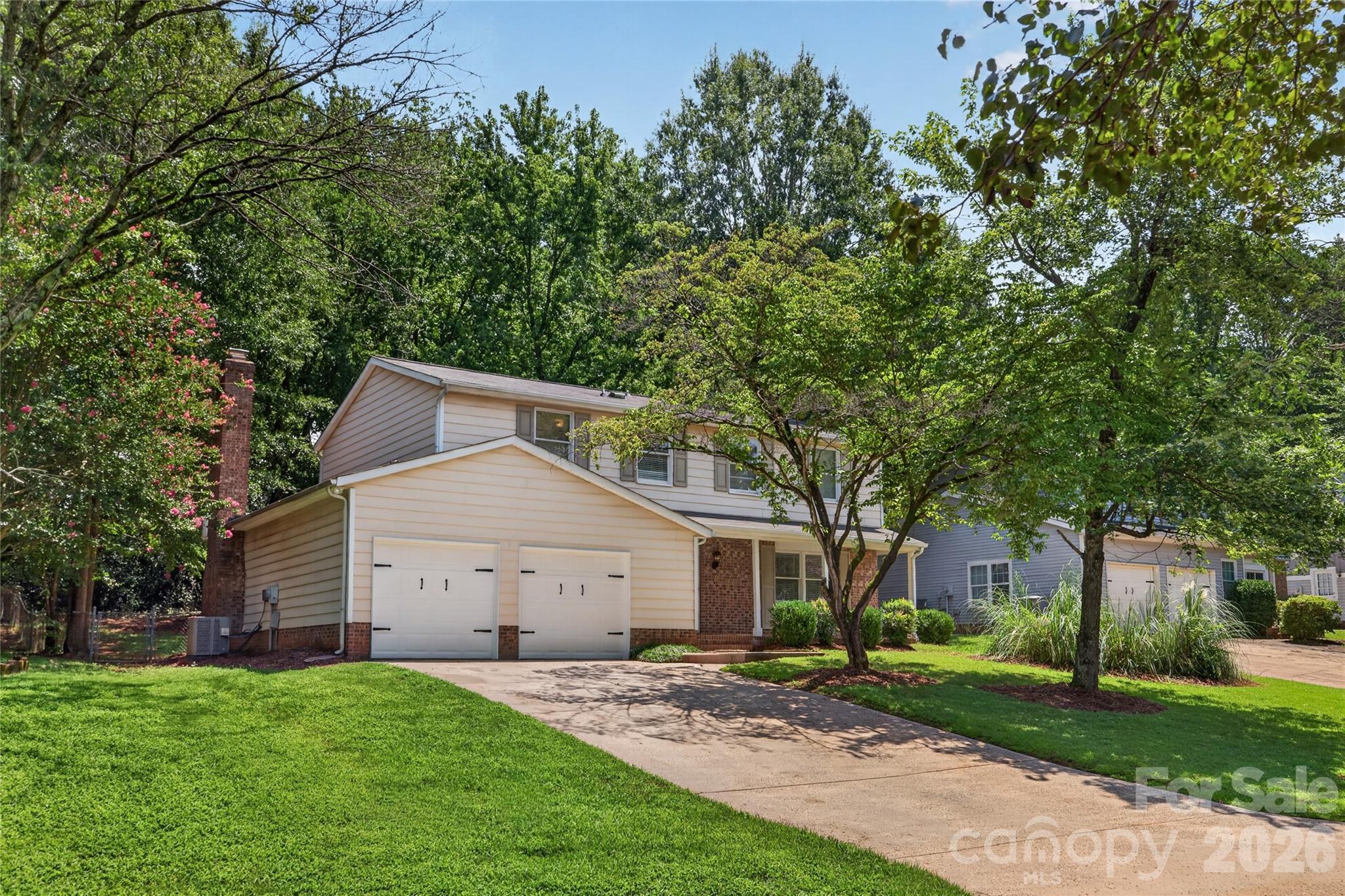 9524 Robert Burns Court — Charlotte