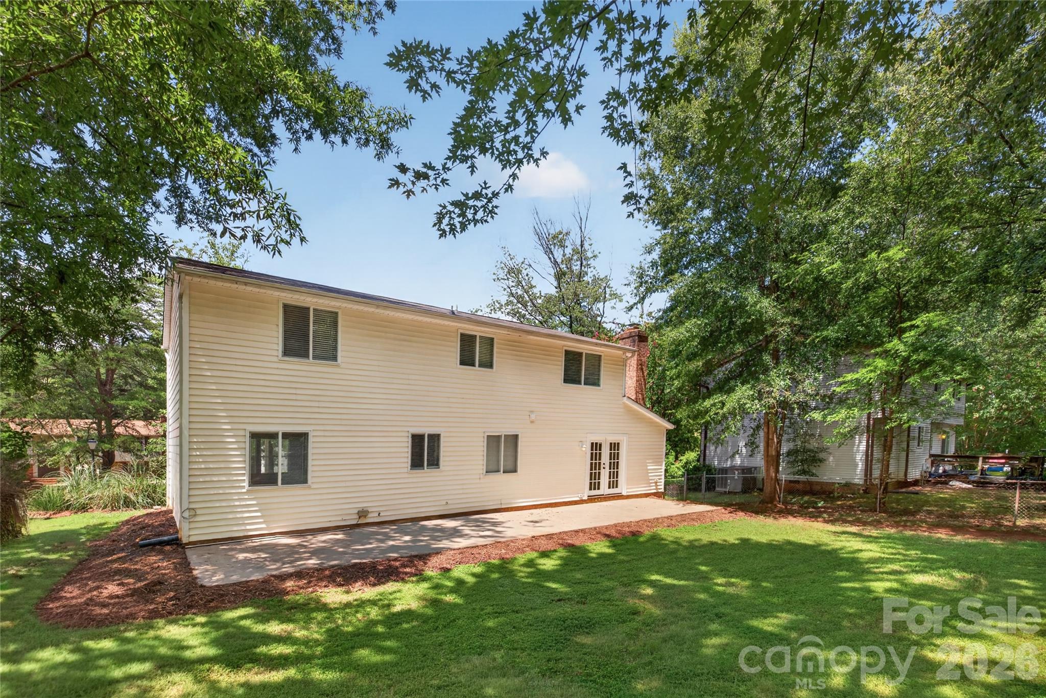 9524 Robert Burns Court — Charlotte