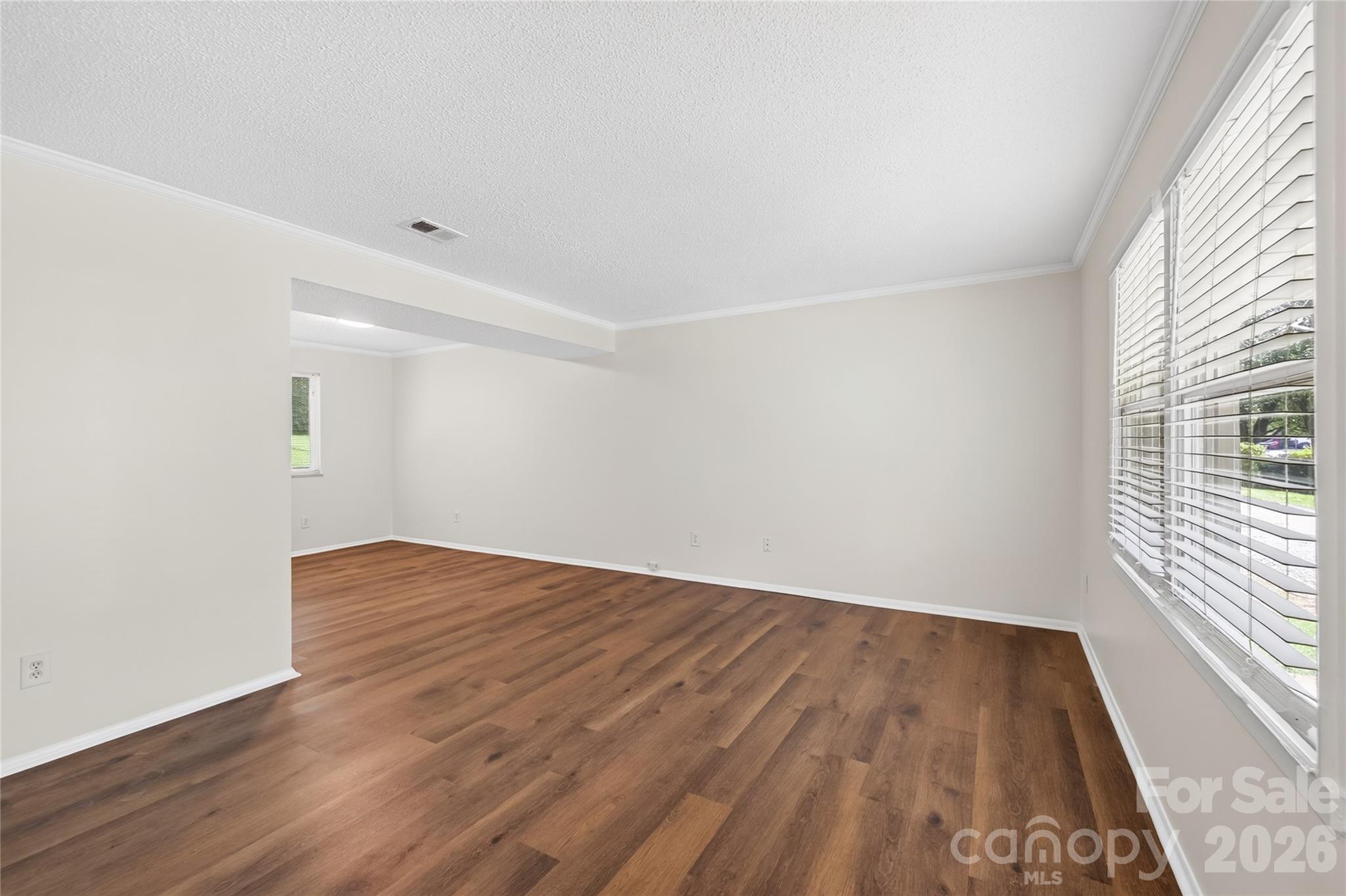 9524 Robert Burns Court — Charlotte