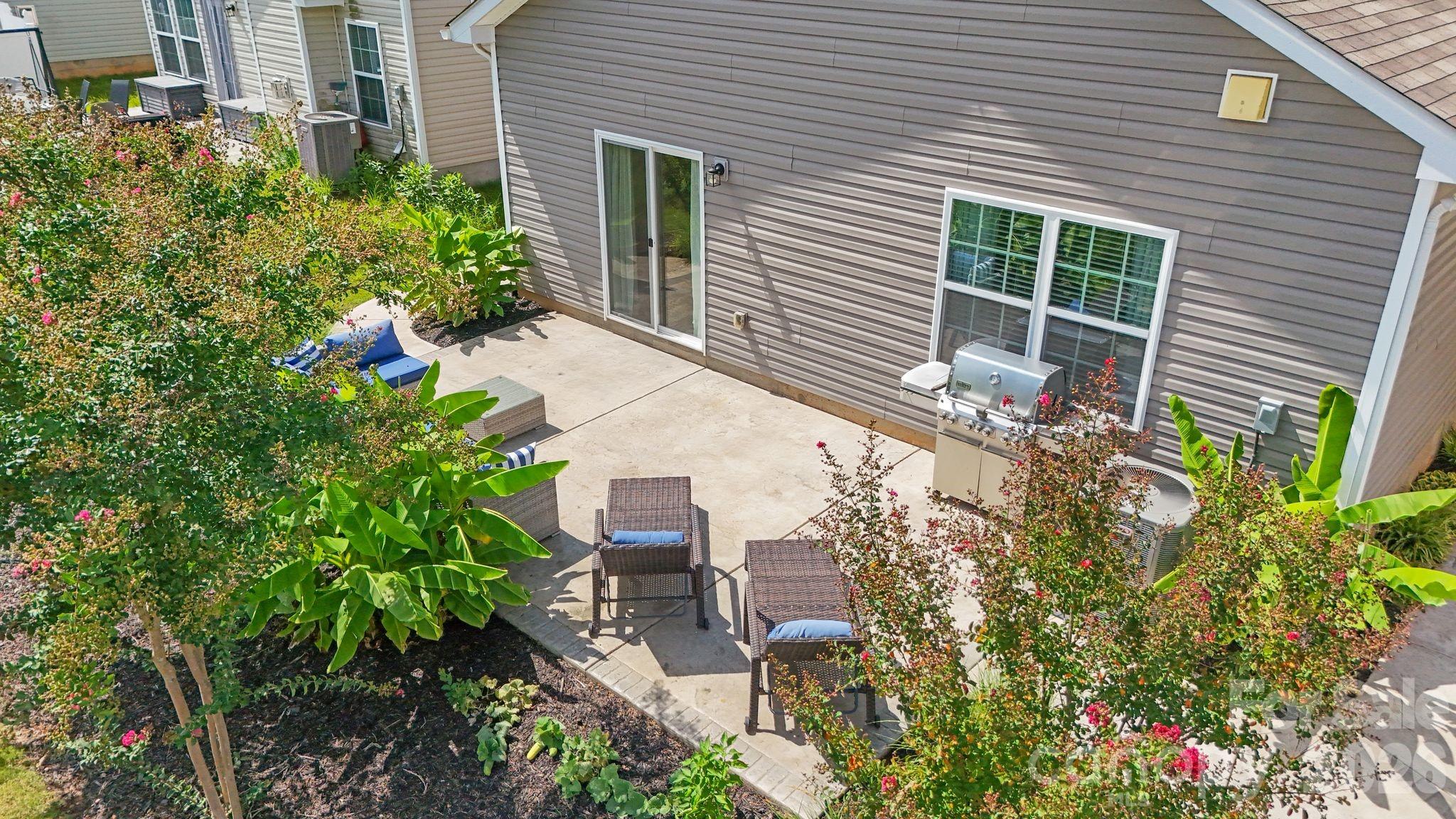 6855 Spring Peeper Lane — Lancaster
