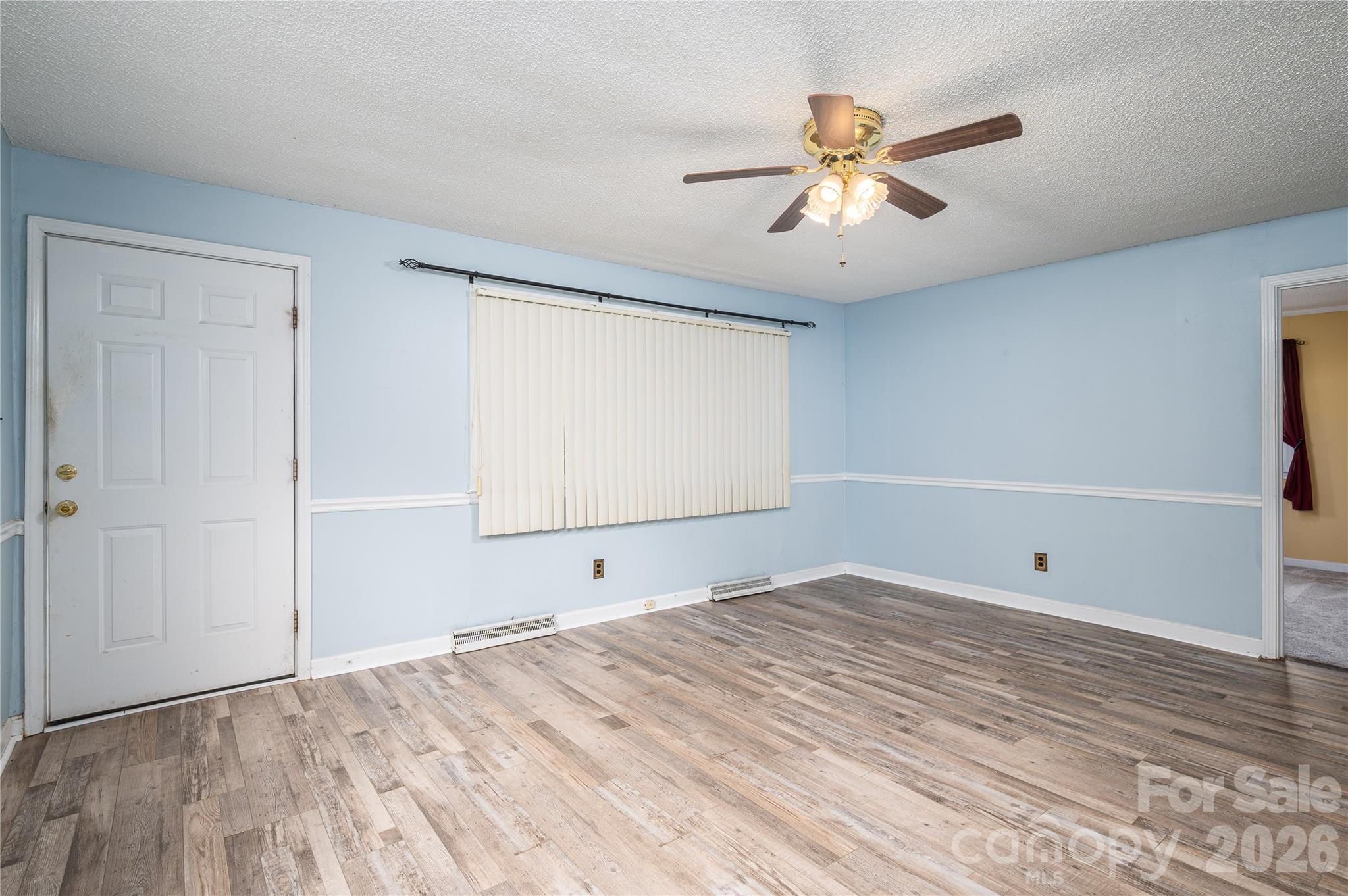 614 W Westview Street — Gastonia
