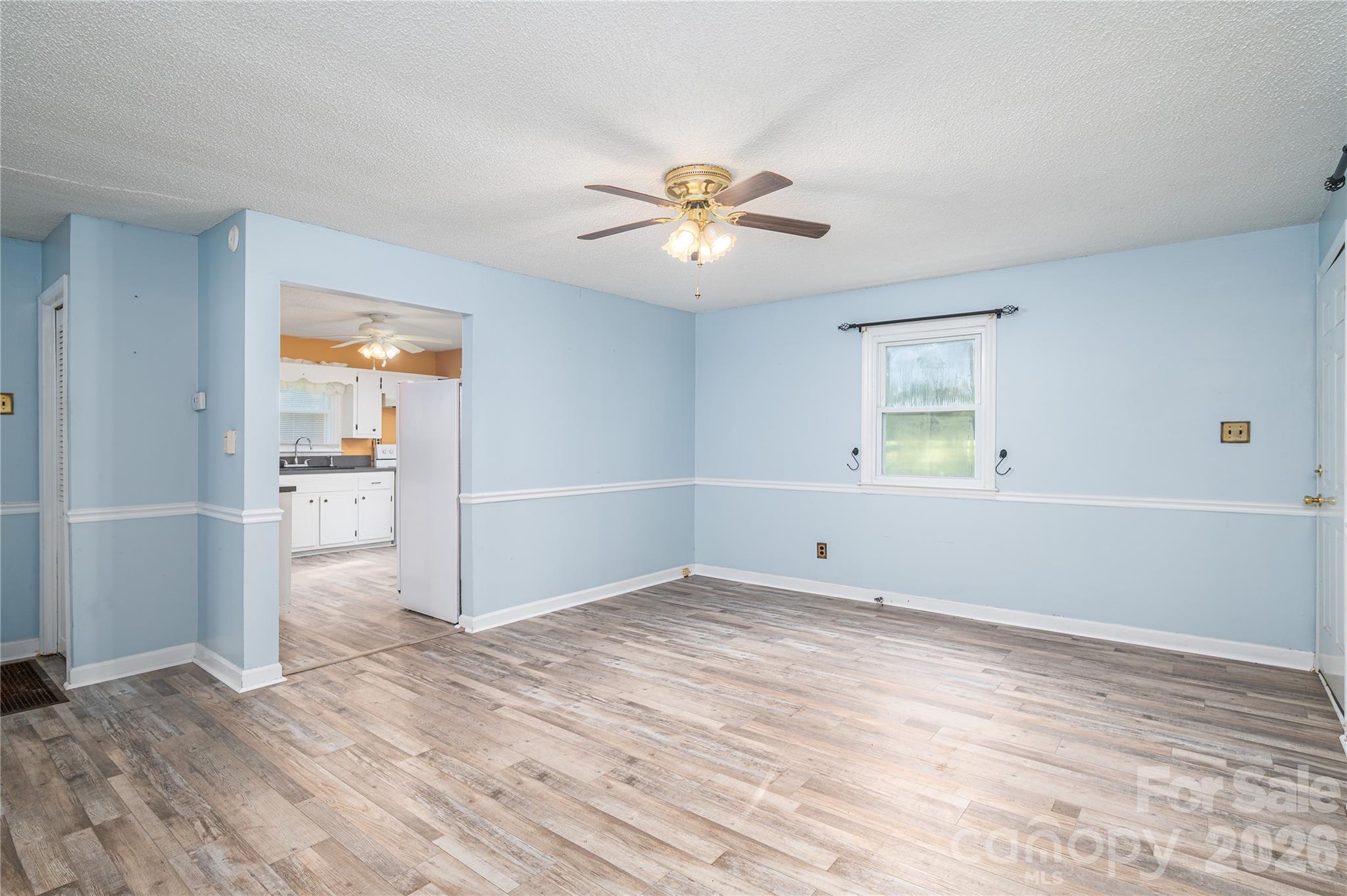 614 W Westview Street — Gastonia