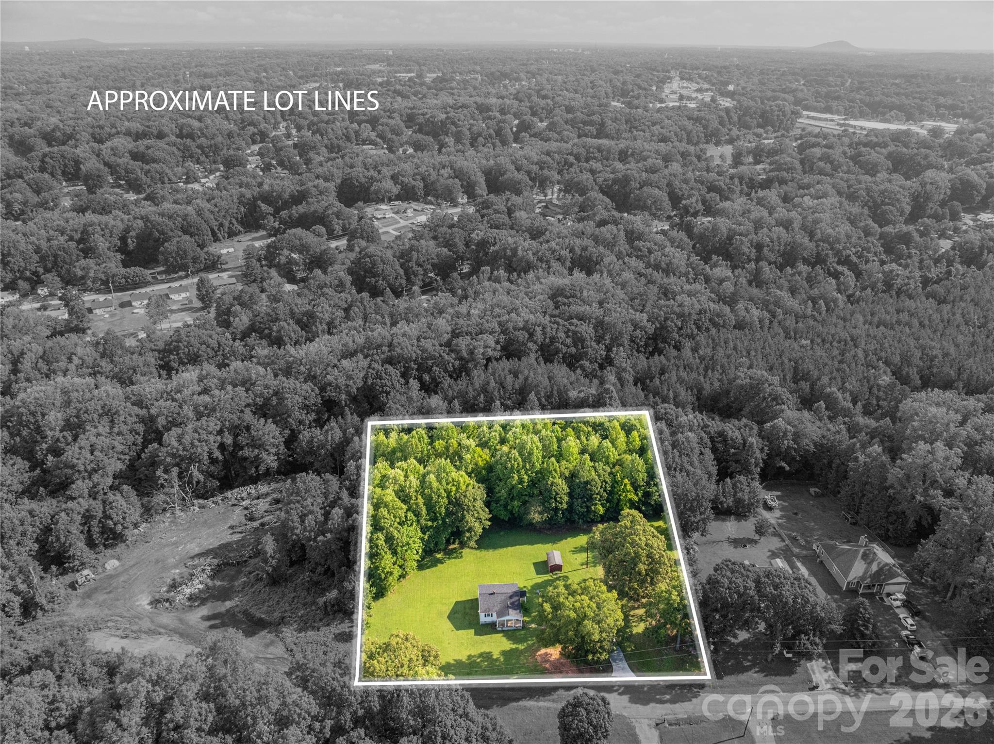 614 W Westview Street — Gastonia