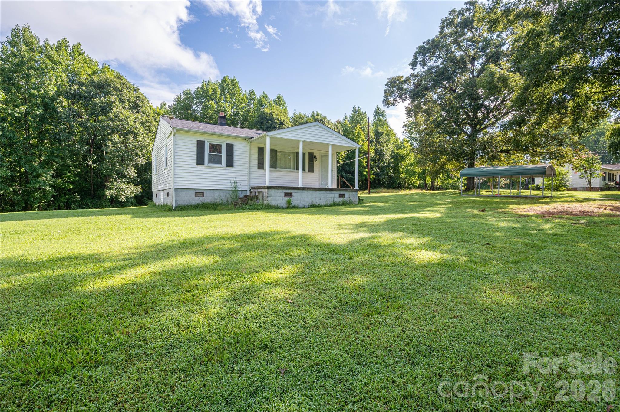 614 W Westview Street — Gastonia